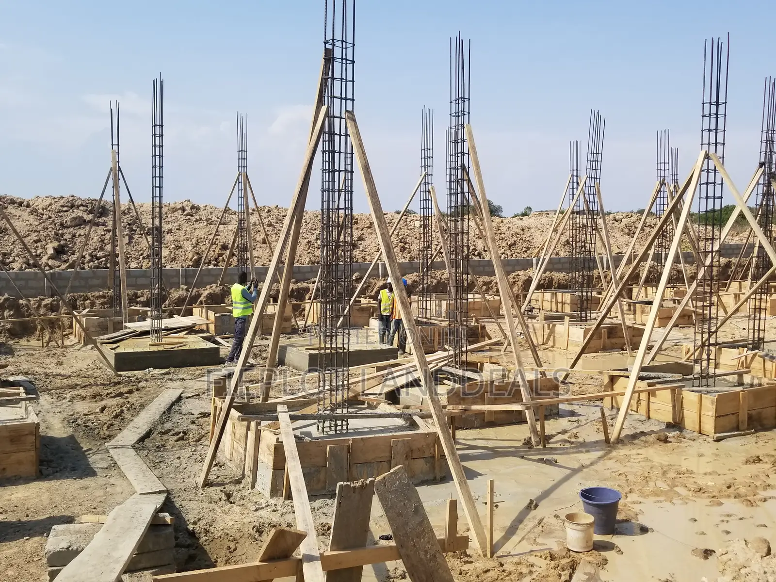 Prime Full Plot – Prampram