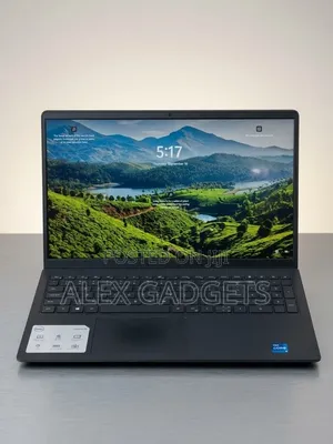 Laptop Dell Inspiron 15 3520 8GB Intel Core i5 SSD 512GB