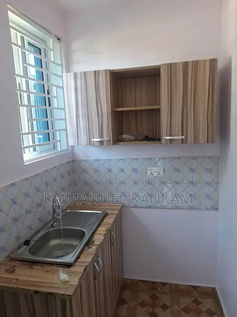 1bdrm Apartment in Aboma for rent