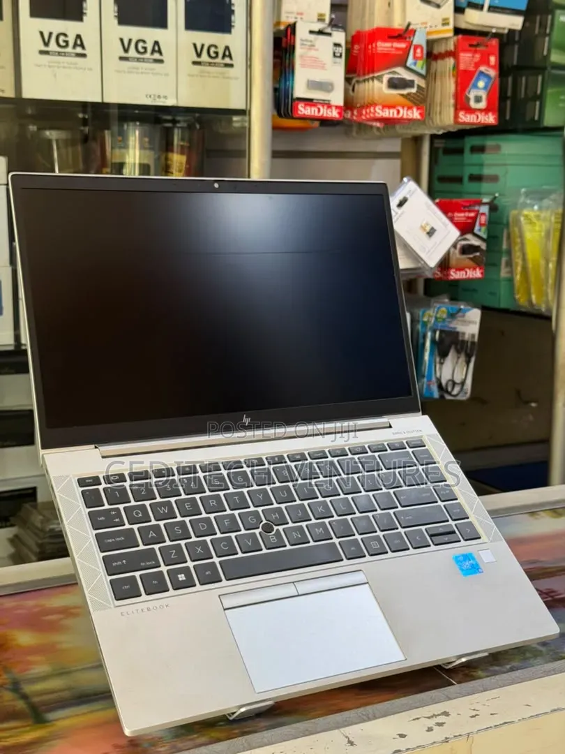 Laptop HP EliteBook 840 G8 8GB Intel Core i5 SSD 256GB