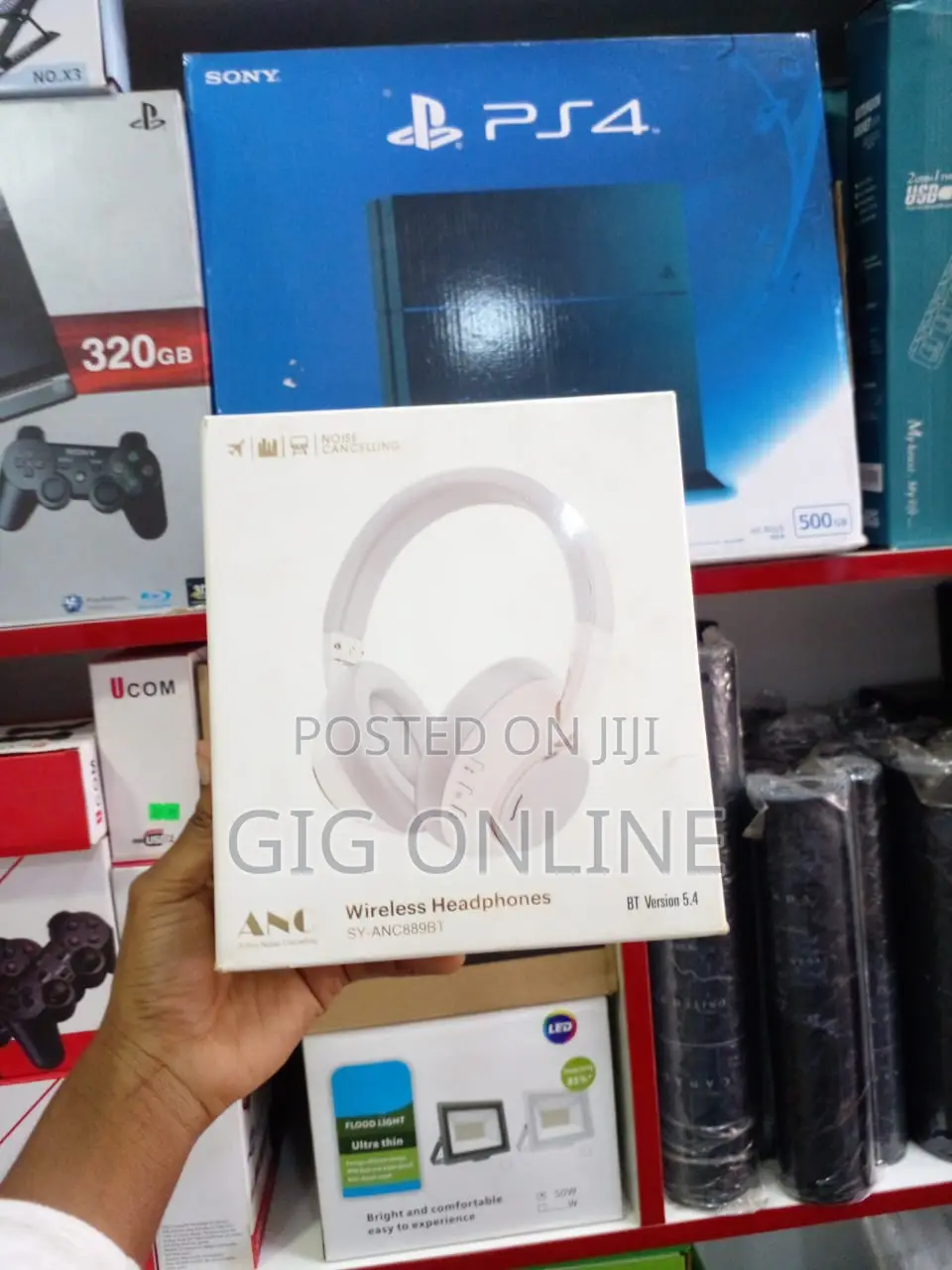 Noise Cancelling Headphones