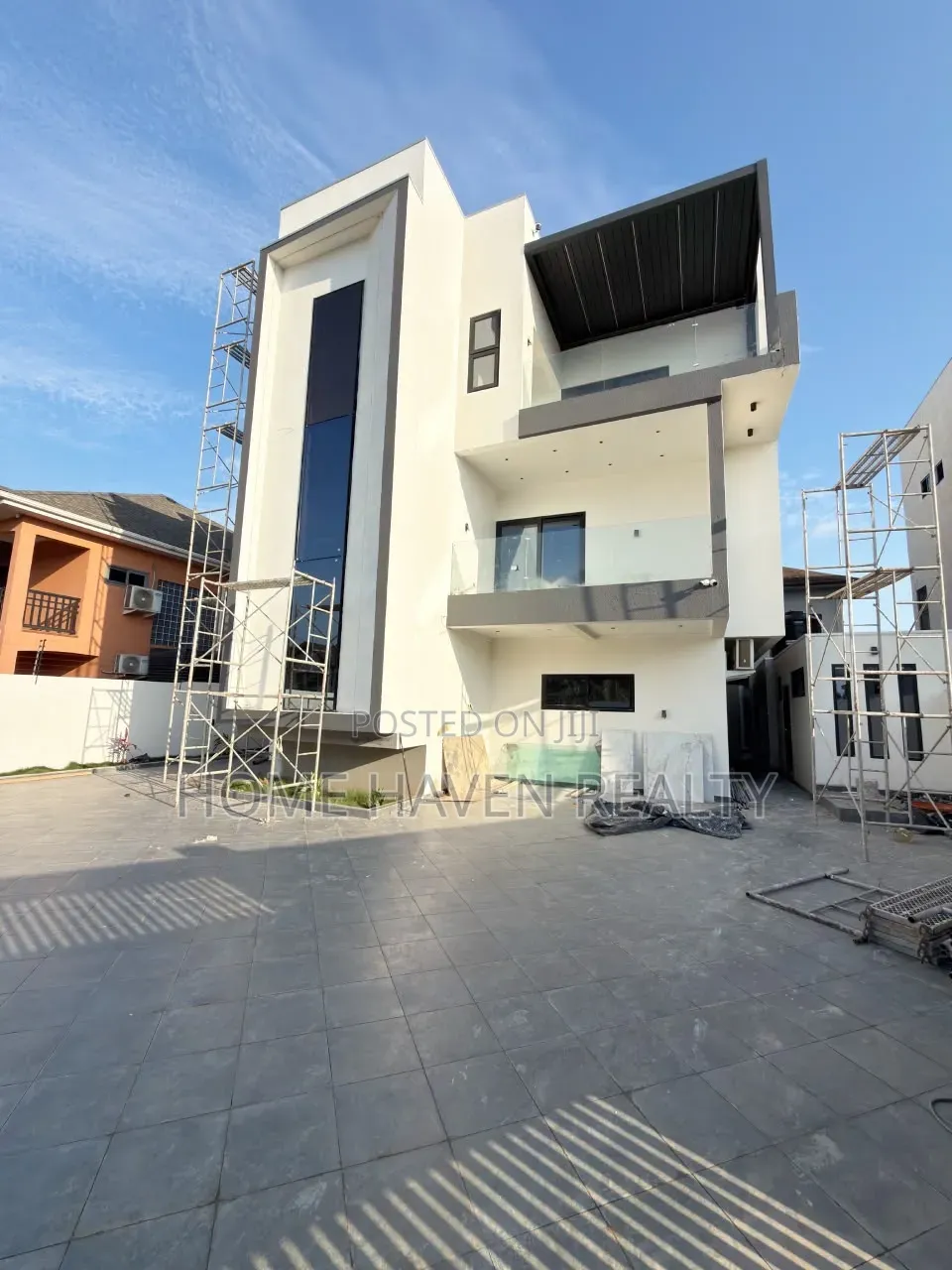 4bdrm House in East Legon, Ghana Link Area for sale