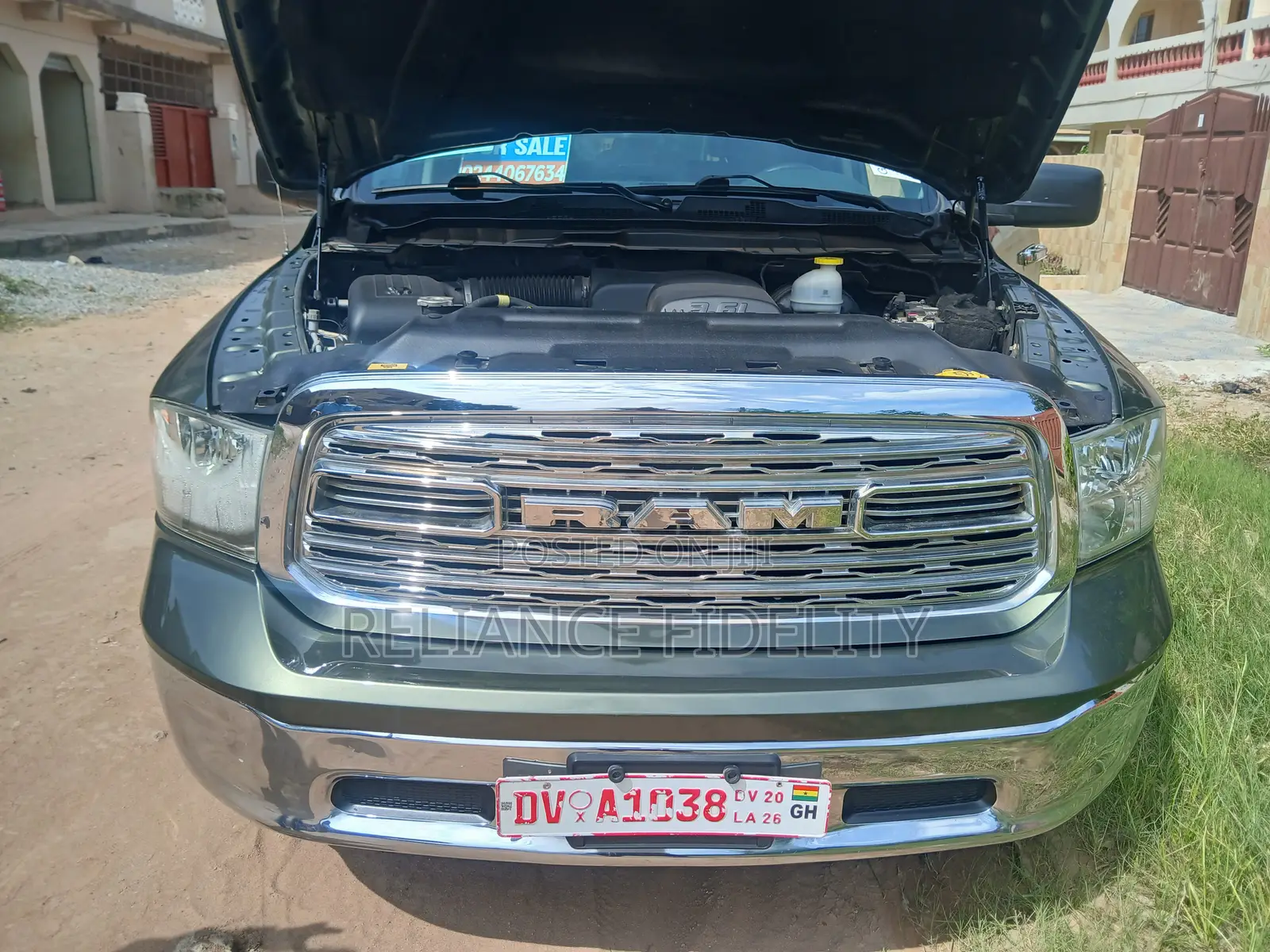 Dodge RAM 1500 3.6 Hybrid AWD 2021 Gray