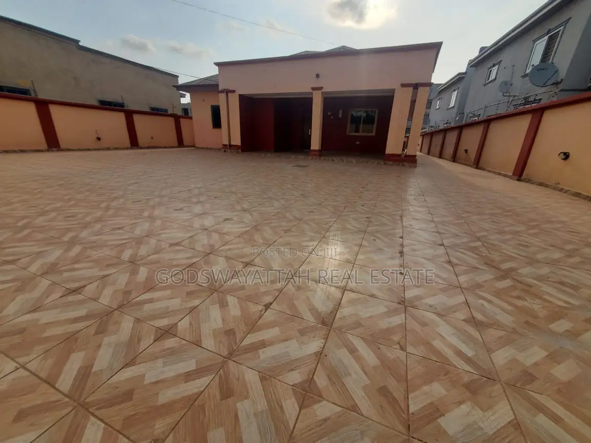 3bdrm House in East Legon, Adjiriganor for rent
