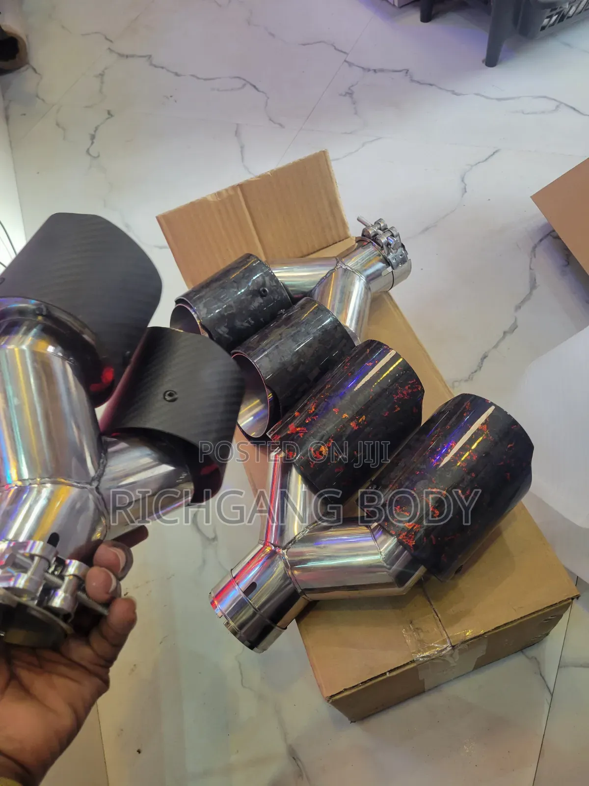 Exuss Mouth for All Cars