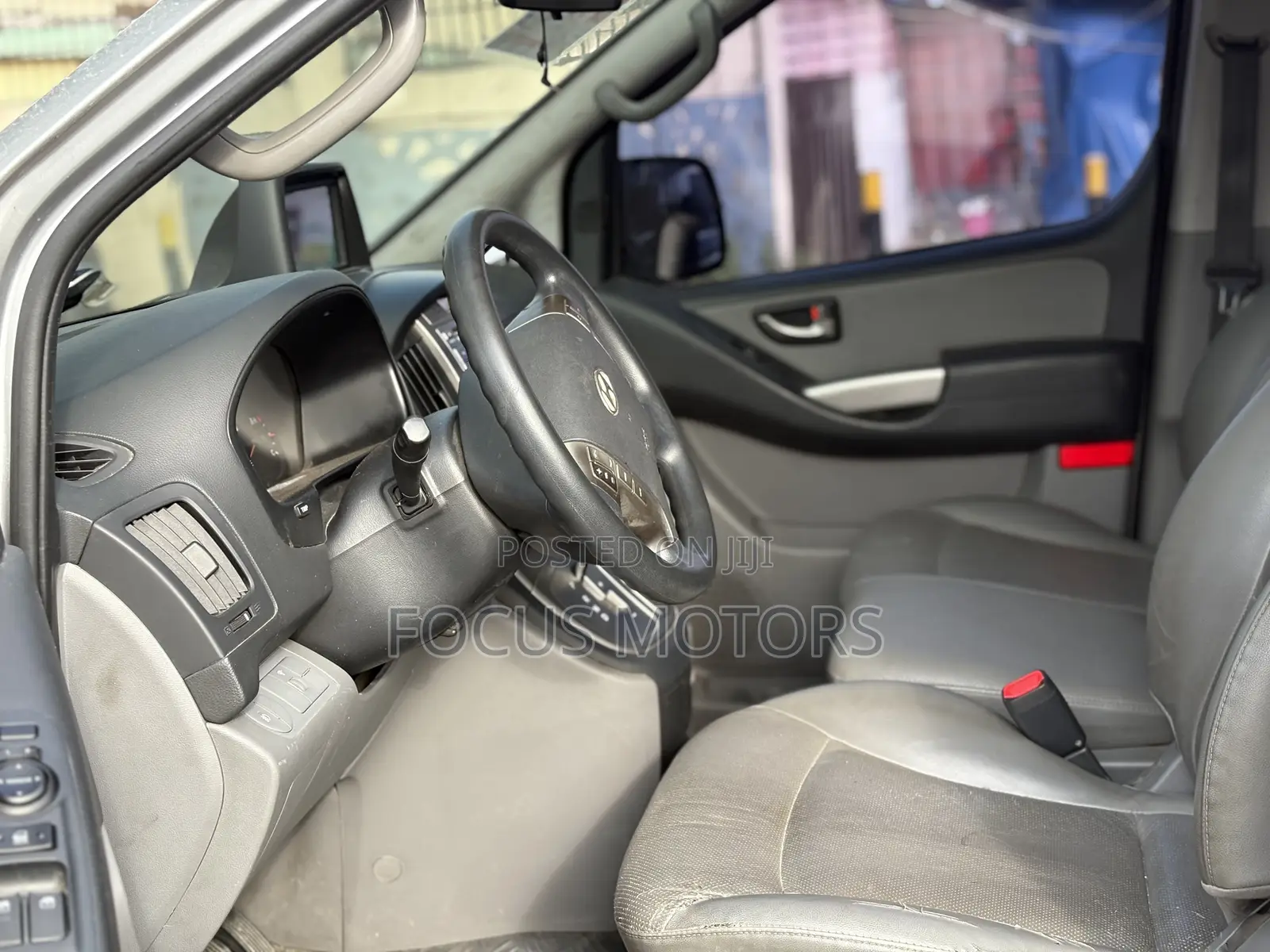 Hyundai Starex 2015 Grey