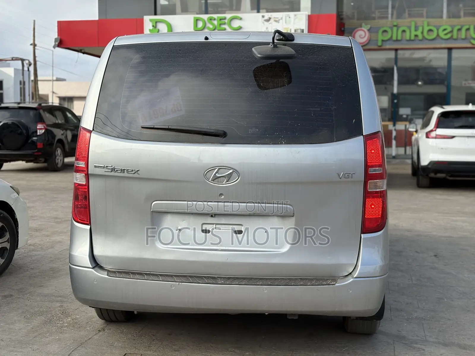 Hyundai Starex 2015 Grey