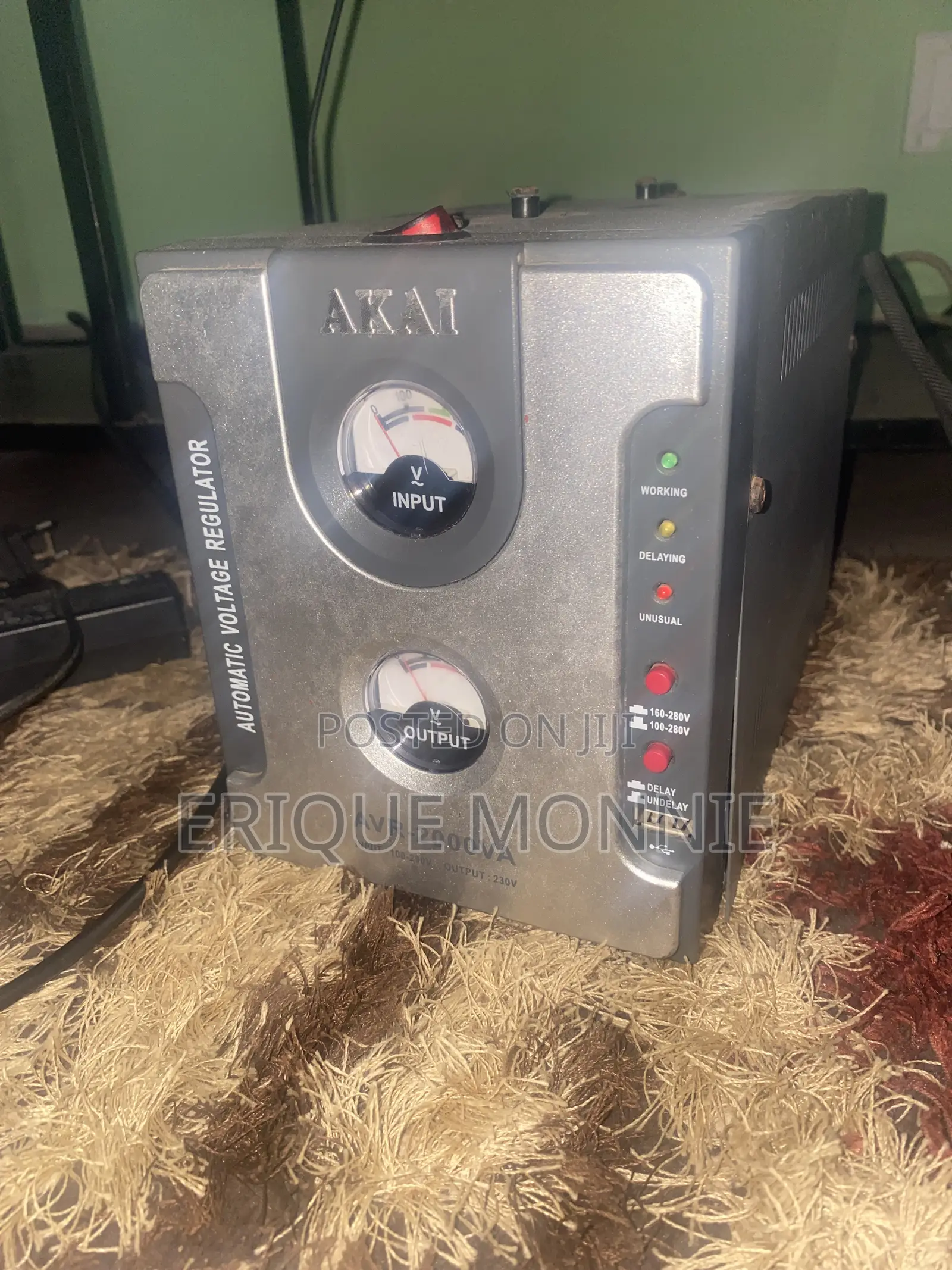 2000va Akai Stabiliser for Sell