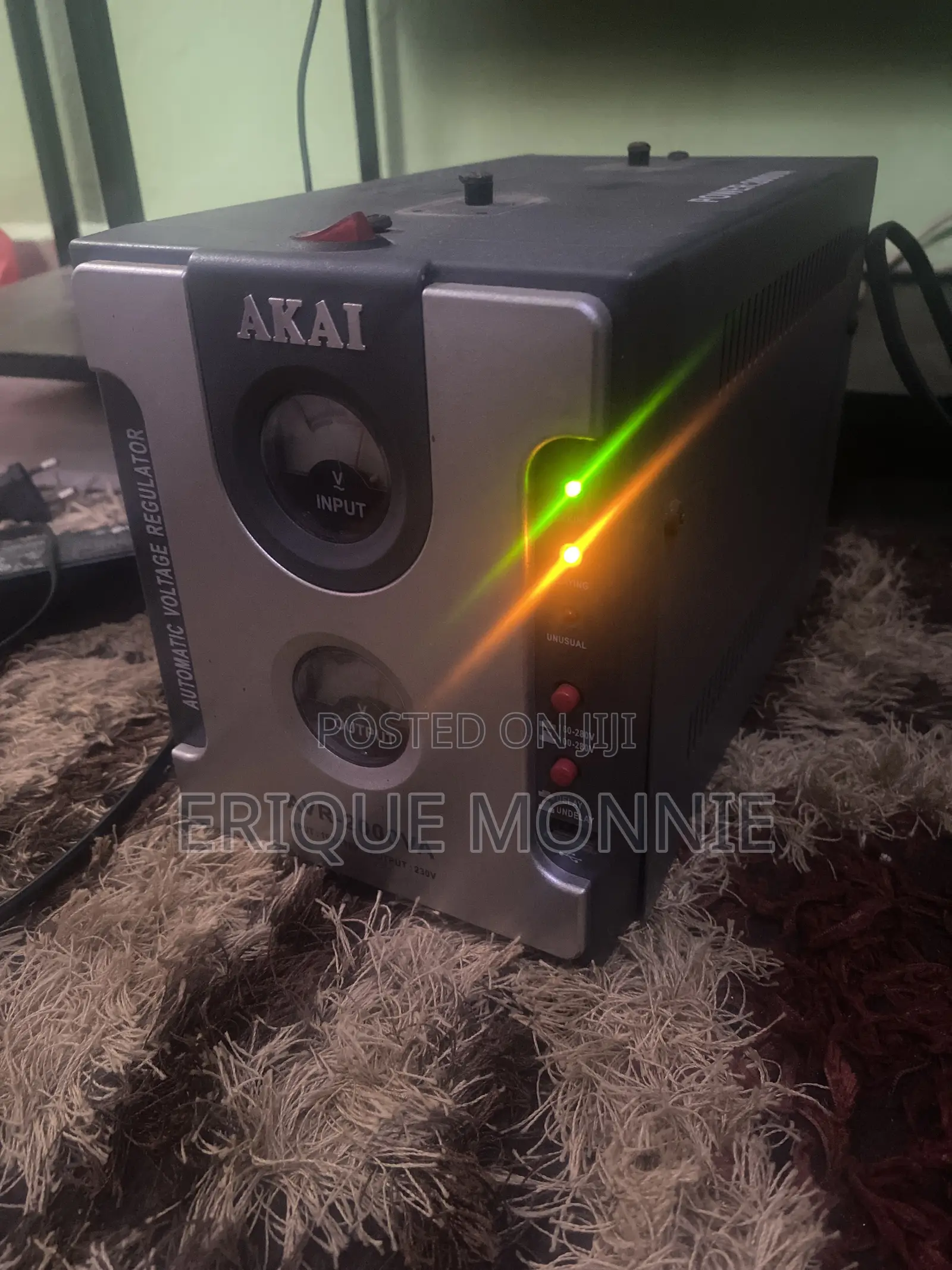 2000va Akai Stabiliser for Sell