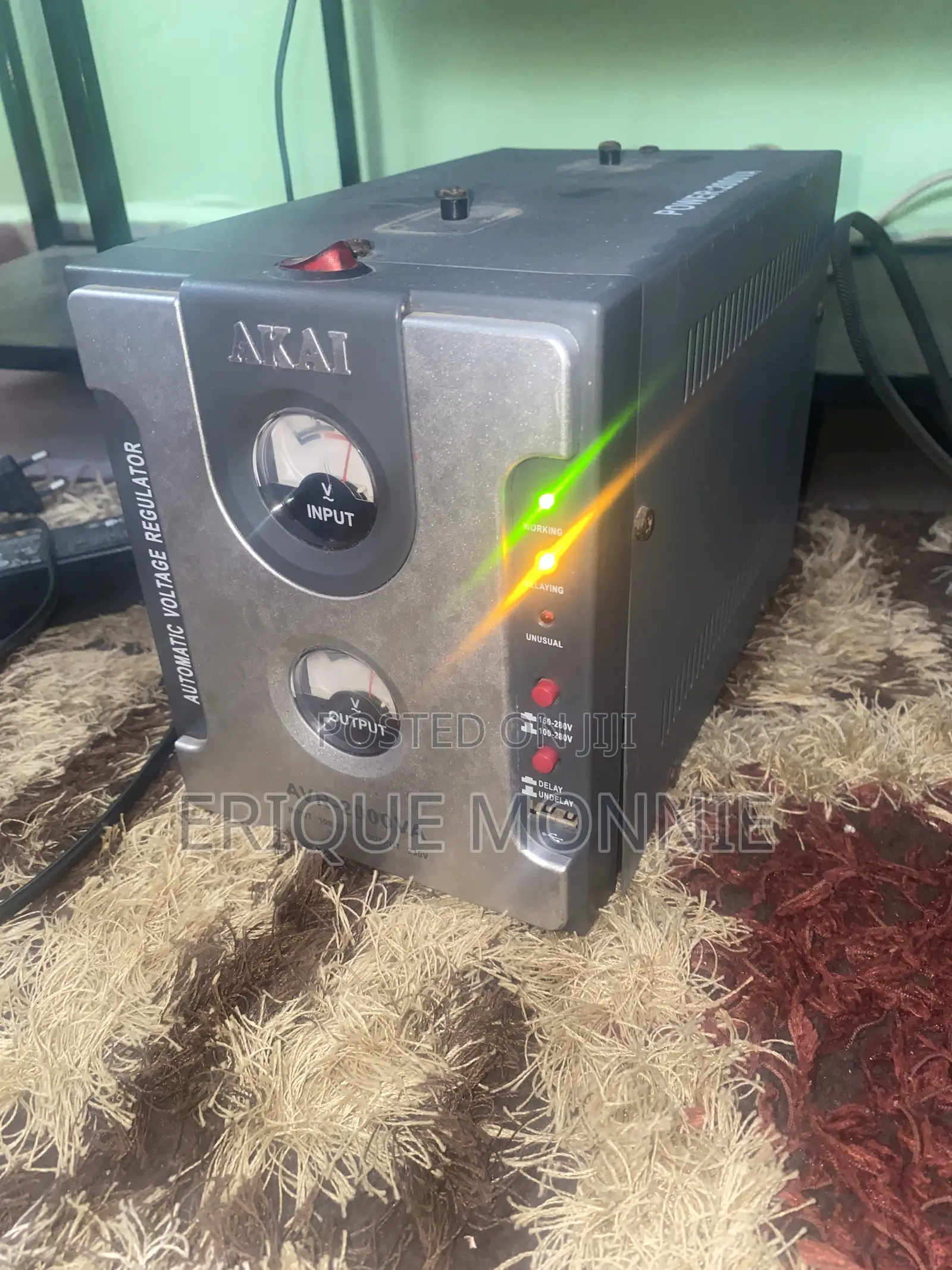 2000va Akai Stabiliser for Sell