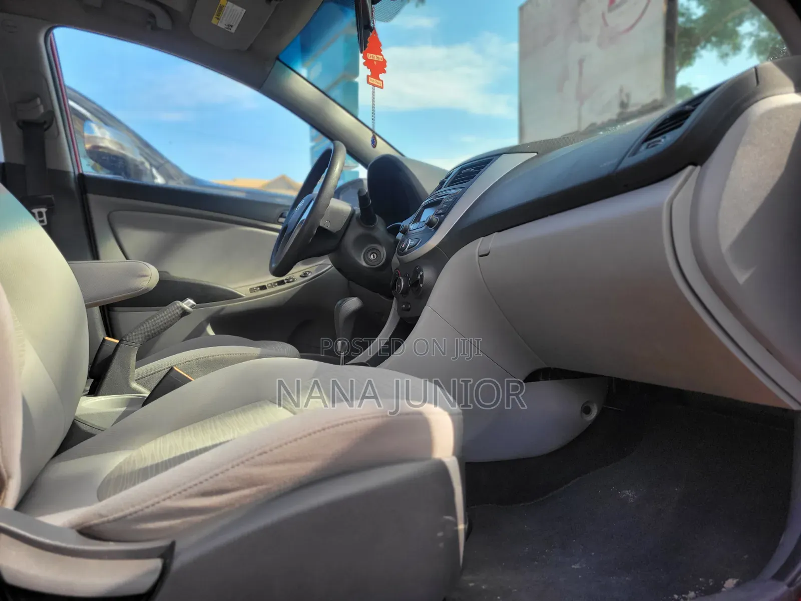 Hyundai Accent 2017 Red