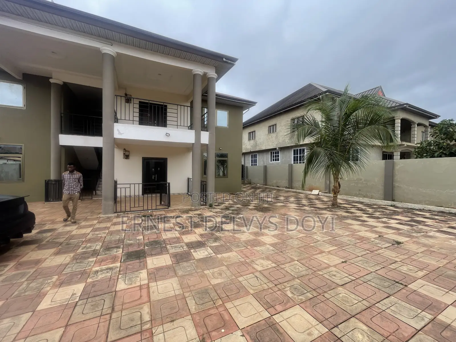 3bdrm Maisonette in Adenta, Frafraha for rent
