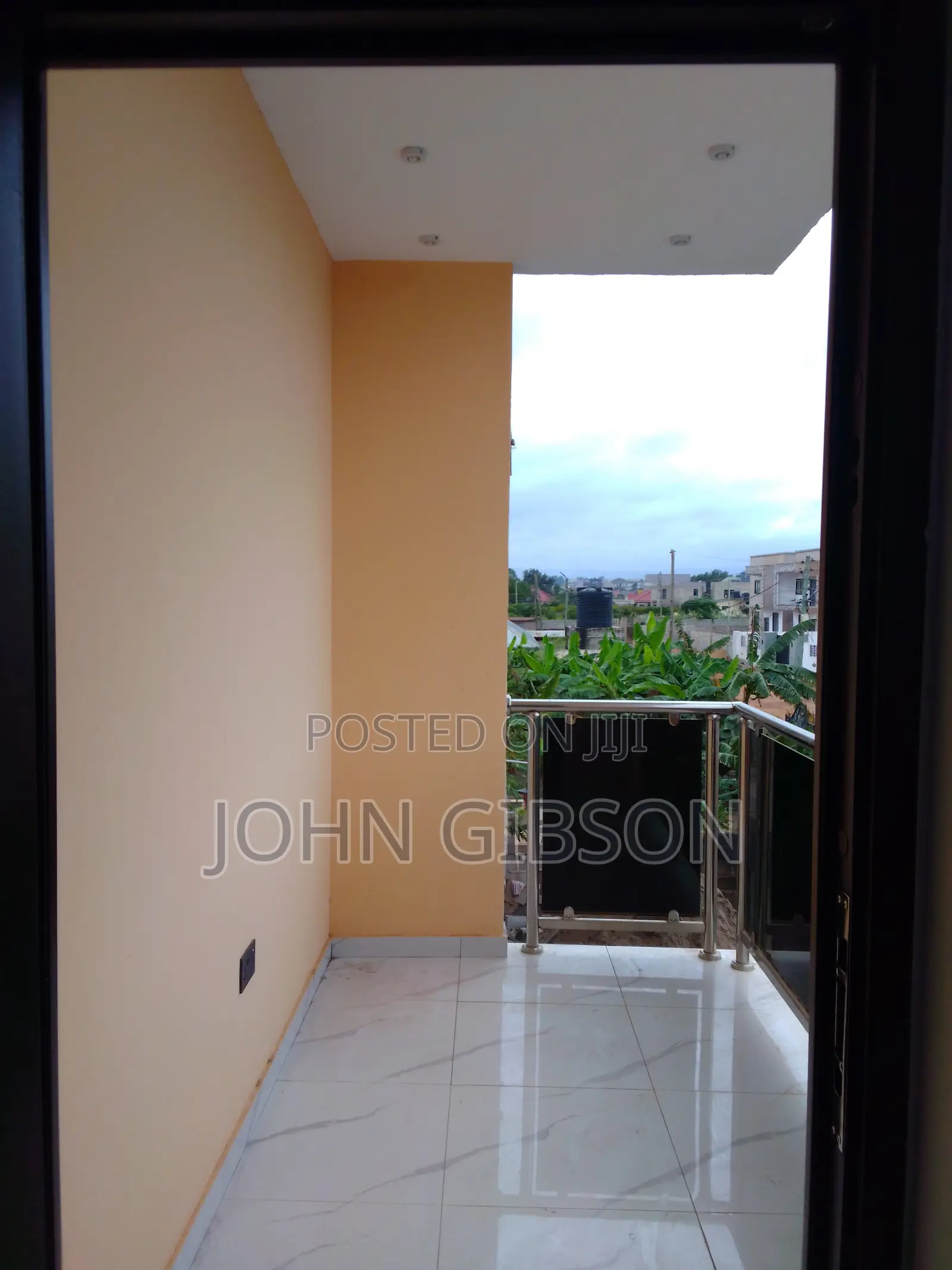 4bdrm Duplex in 4 Bedroom Duplex, Housing Down for sale