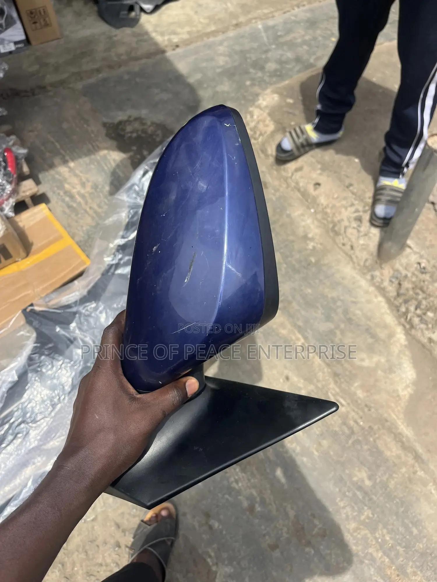 Hyundai Elantra 2012 2013 Driving Mirror ( Left Side )