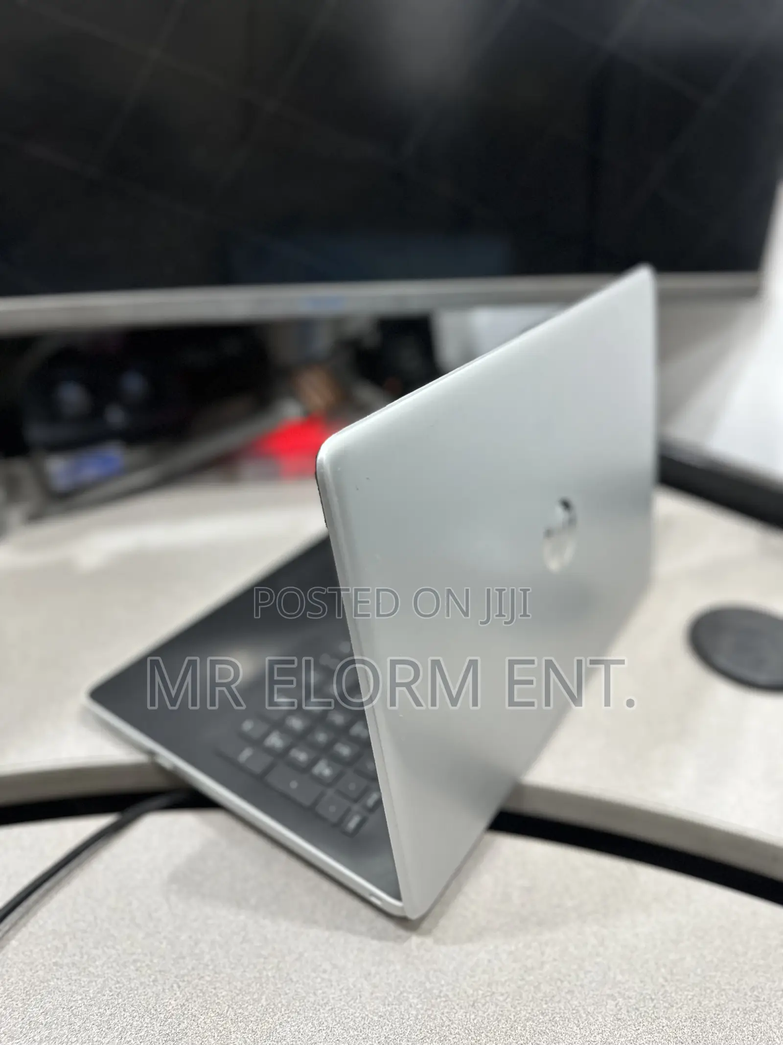 Laptop HP Pavilion Gaming Laptop 15-dk2xxx 8GB AMD SSD 256GB