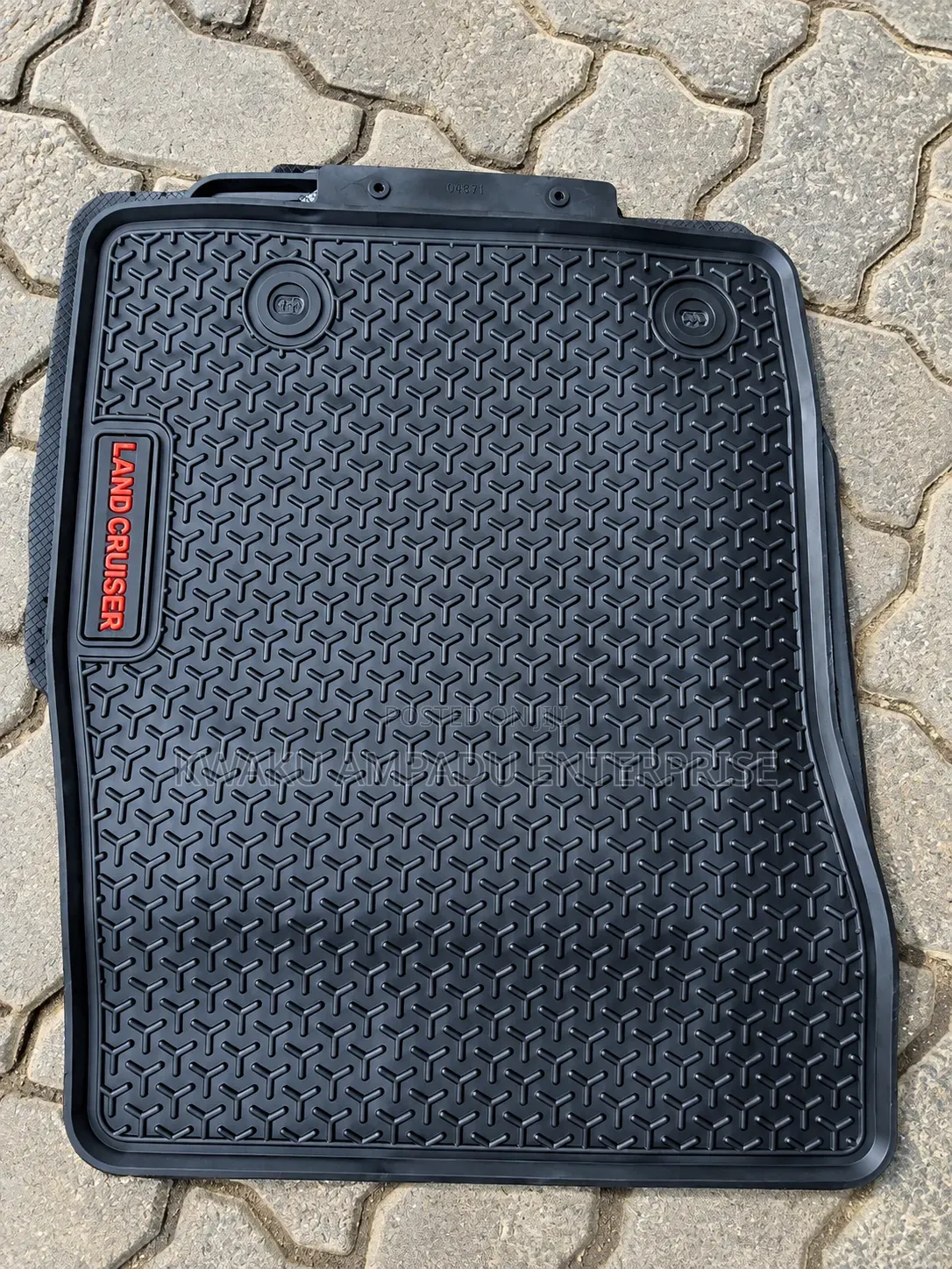 Toyota Land Cruiser Floor Mats – Heavy Duty 3D Rubber