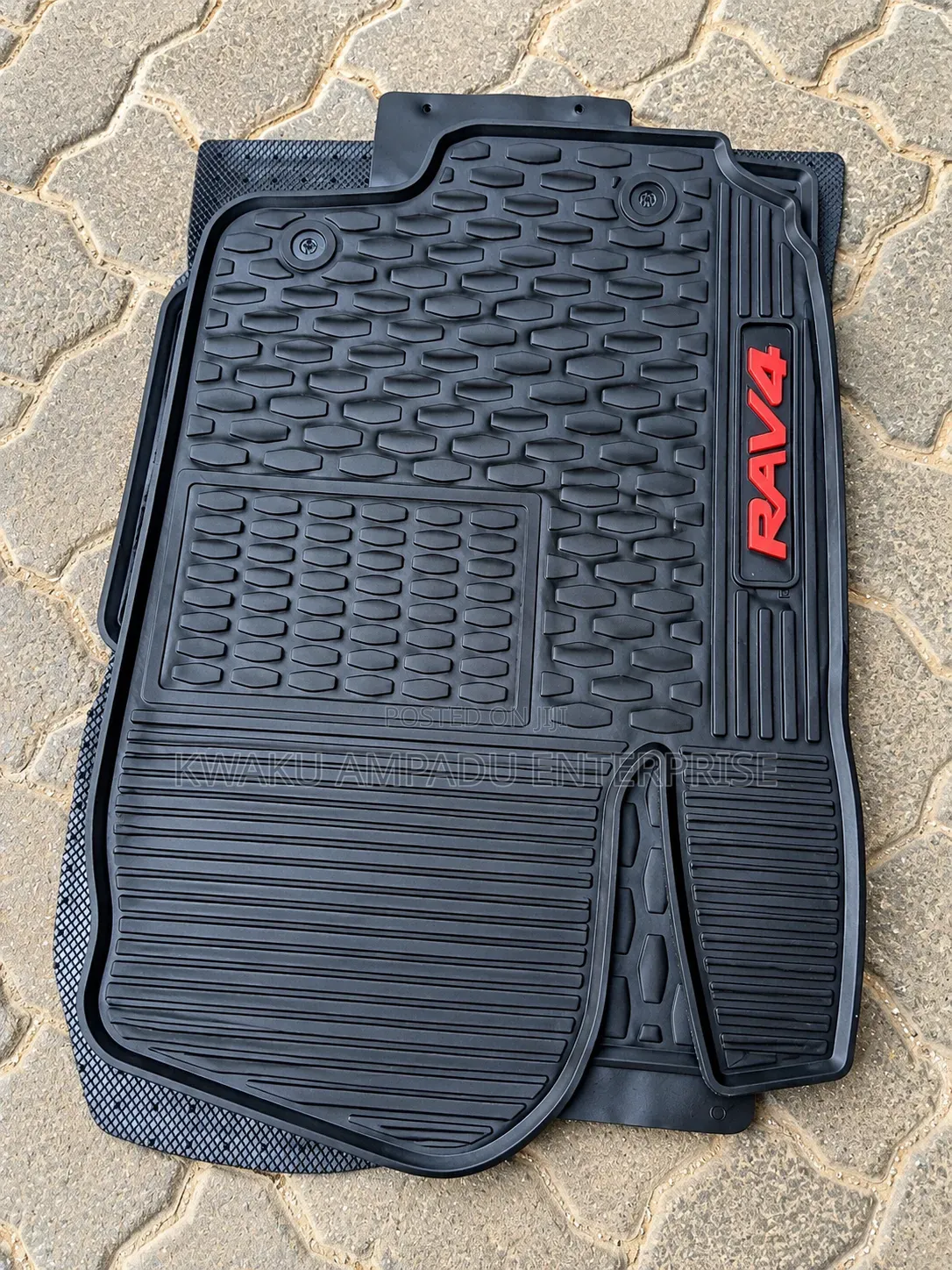 Toyota Rav4 3D Heavy-Duty Car Floor Mat Set – Premium Rubber