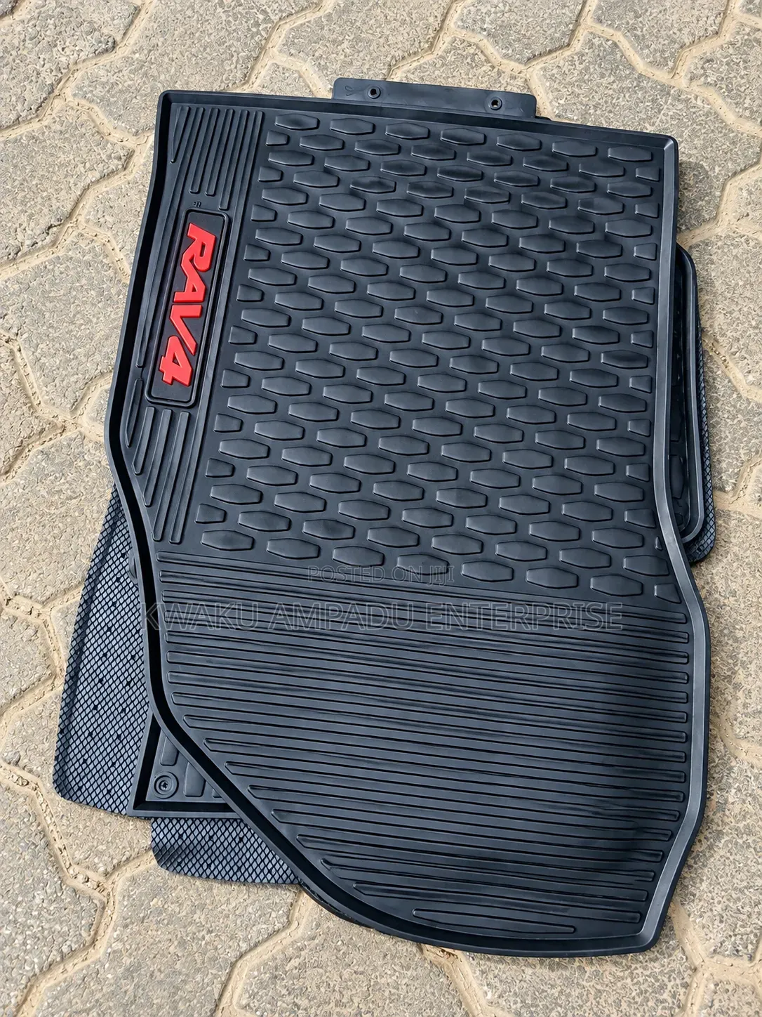 Toyota Rav4 3D Heavy-Duty Car Floor Mat Set – Premium Rubber
