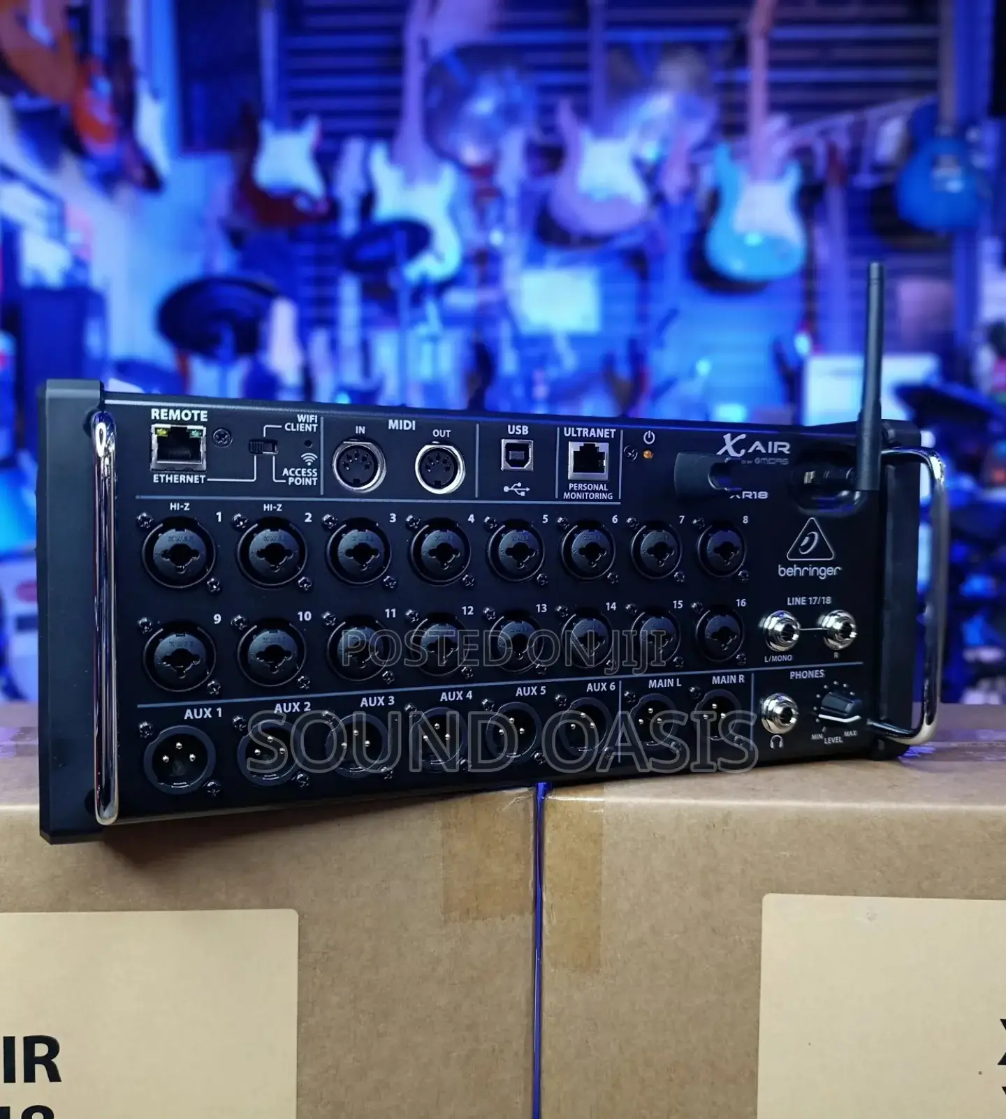 Behringer X Air Xr18 Tablet-Controlled Digital Mixer