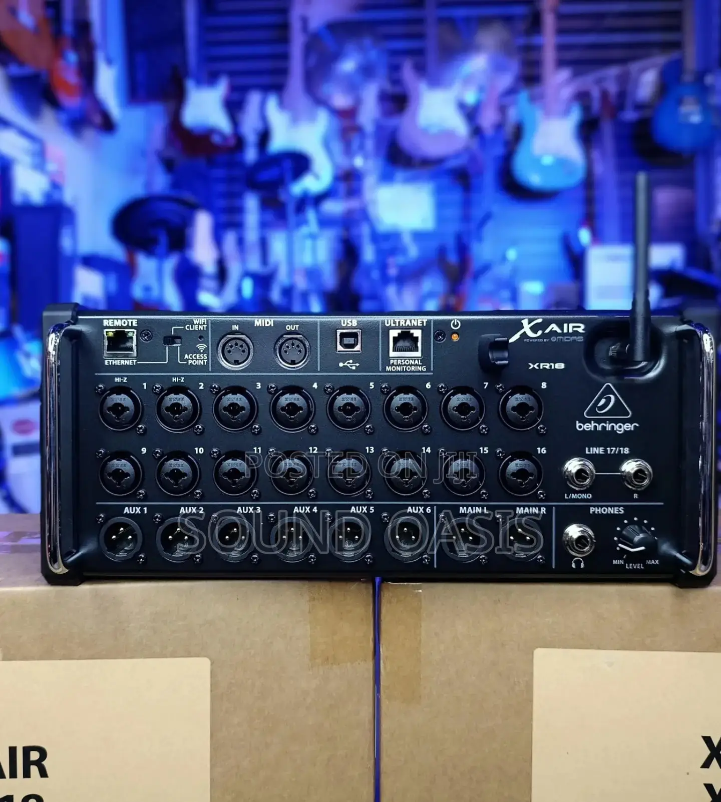 Behringer X Air Xr18 Tablet-Controlled Digital Mixer