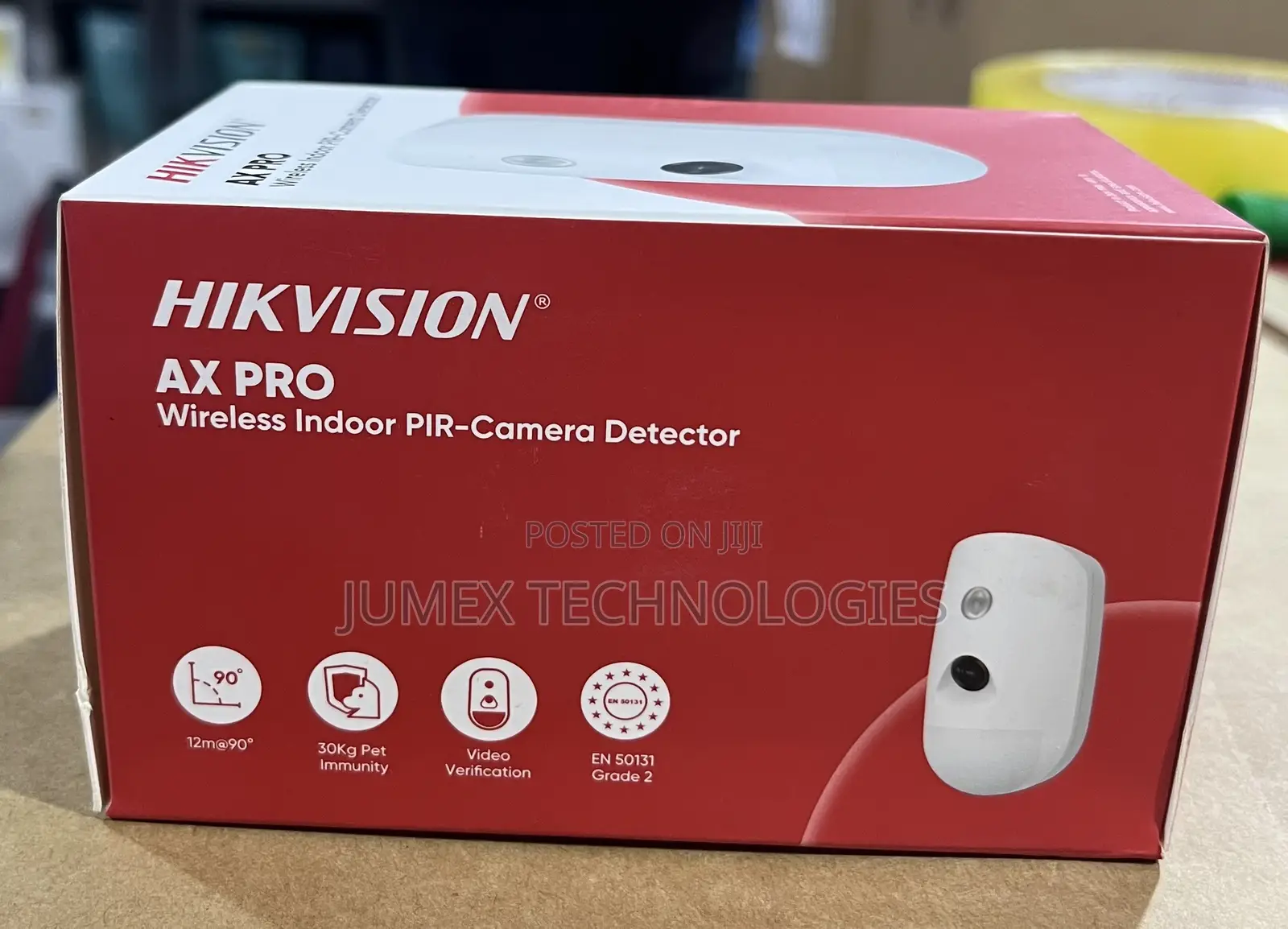 HIKVISION AX PRO Wireless Indoor PIR-Camera Detector DS-PDPC12P-EG2-WE