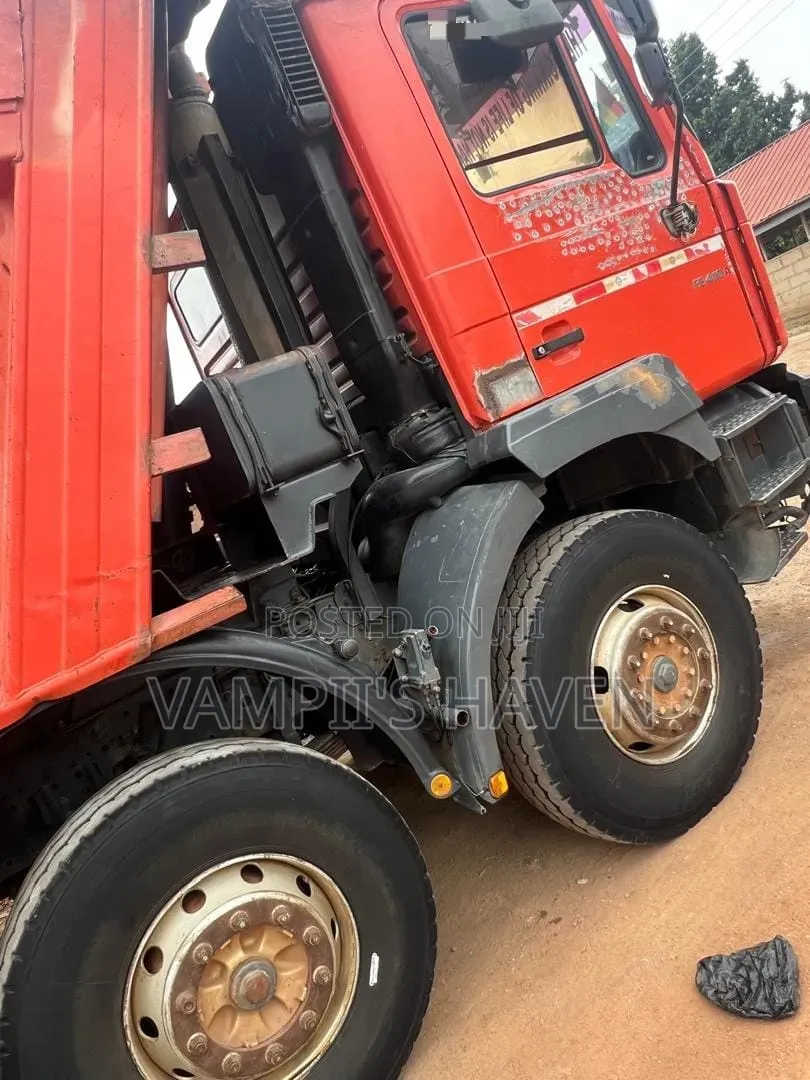 MAN Double Axle Truck