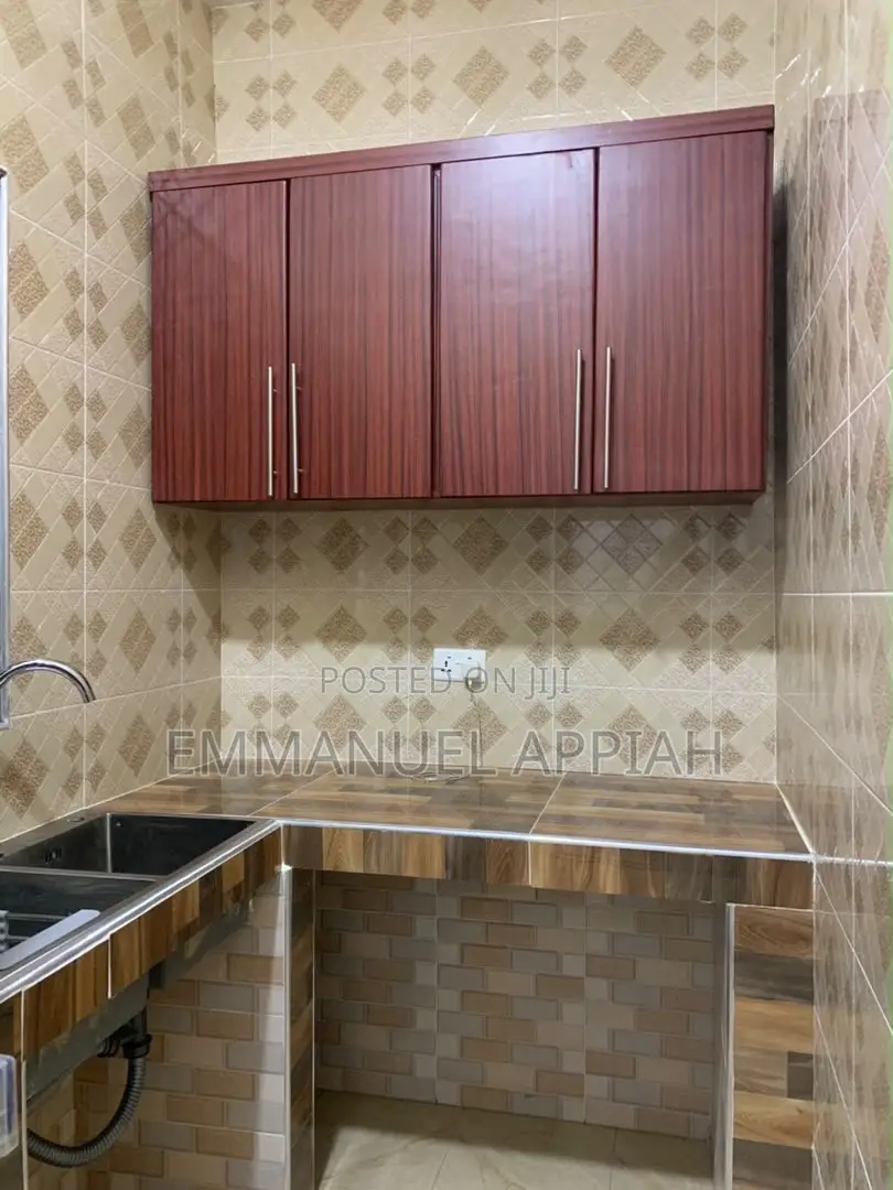 1bdrm Room & Parlour in Ablekuma Galele for rent