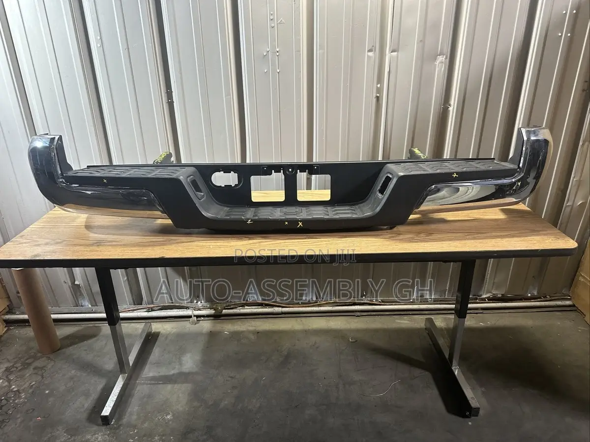 Toyota Tacoma Back Bumper 2016,2017,2018,2020,2021,2022