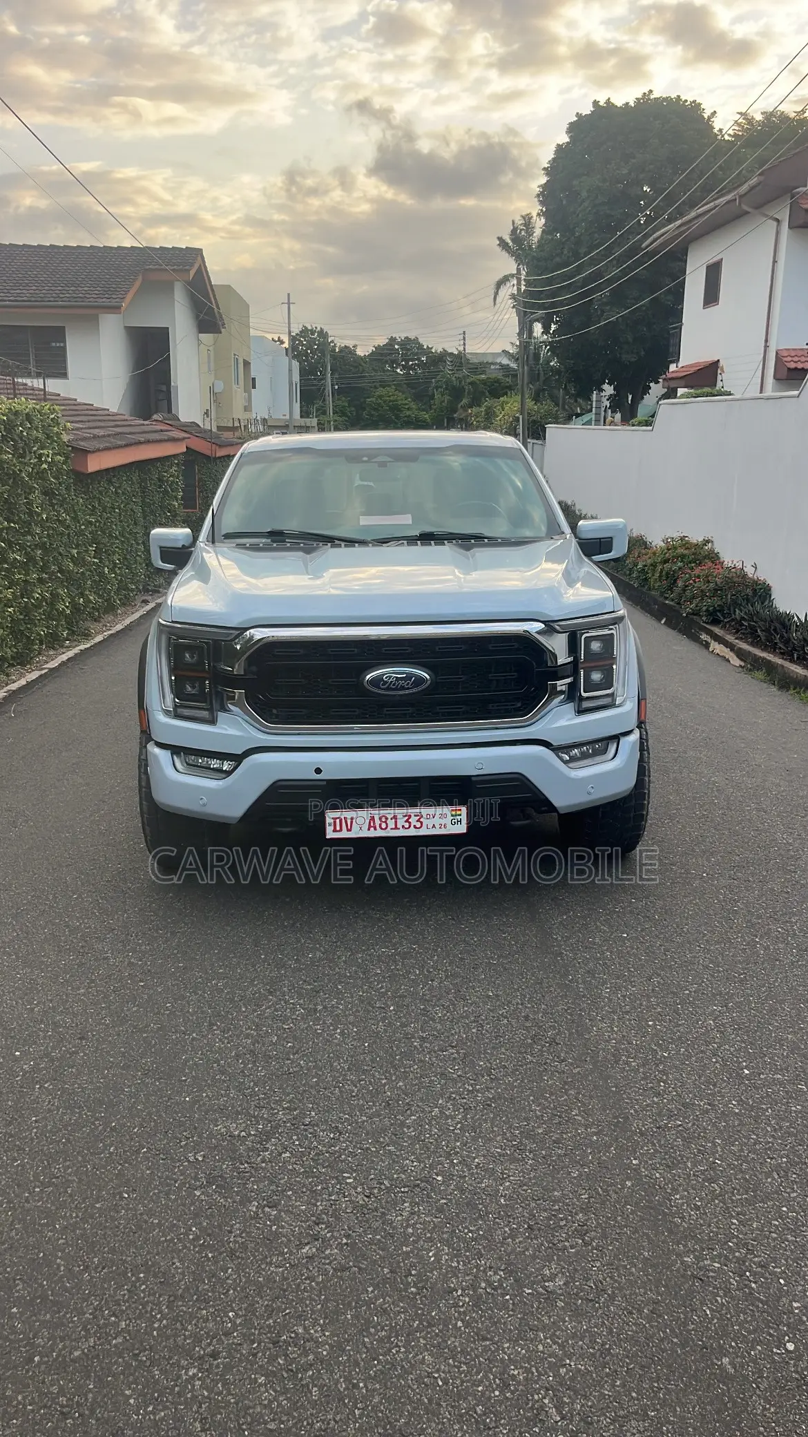 Ford F-150 LARIAT 2022 White