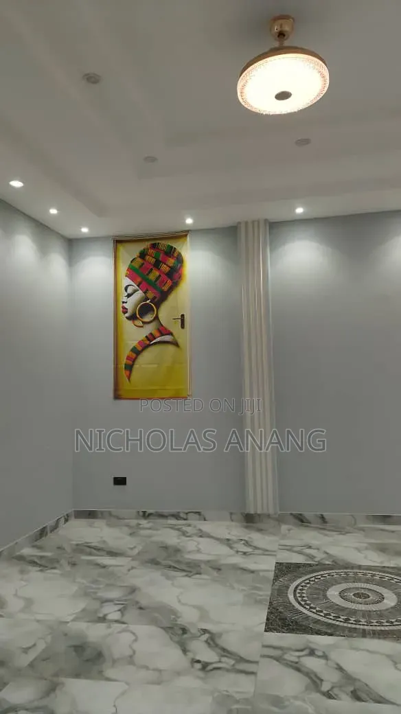 2bdrm Apartment in The Dorns Properties, New Town for rent