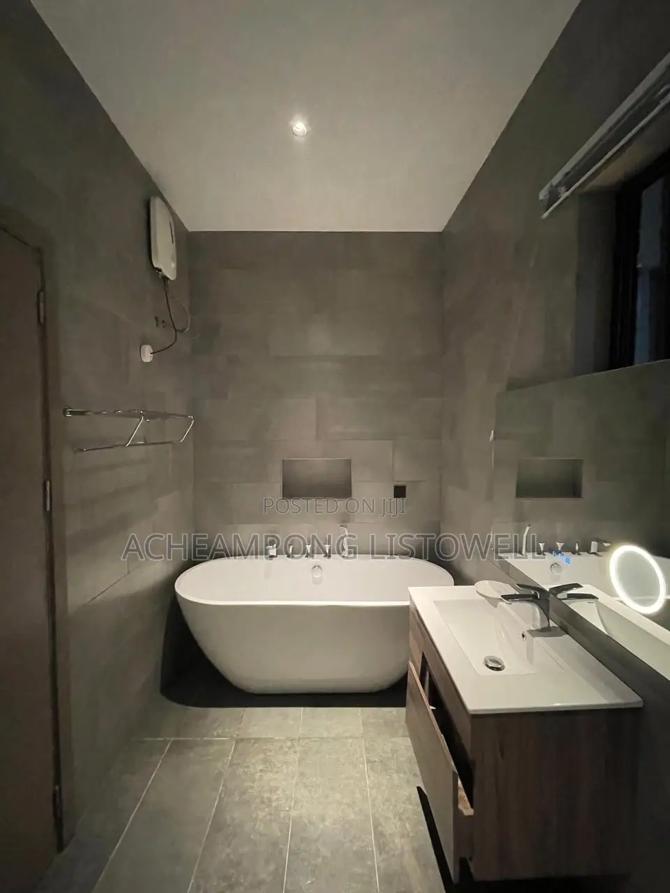 3bdrm Duplex in Ashaley Botwe for rent