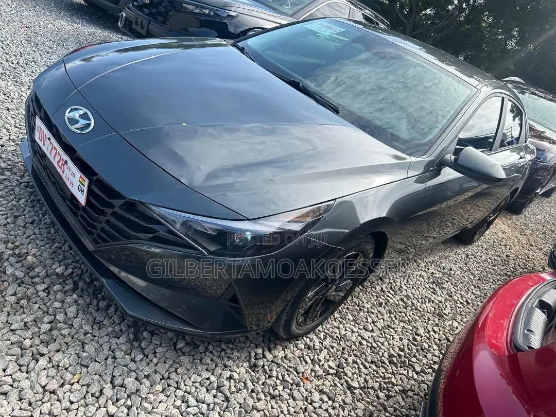 Hyundai Elantra 2023 Black