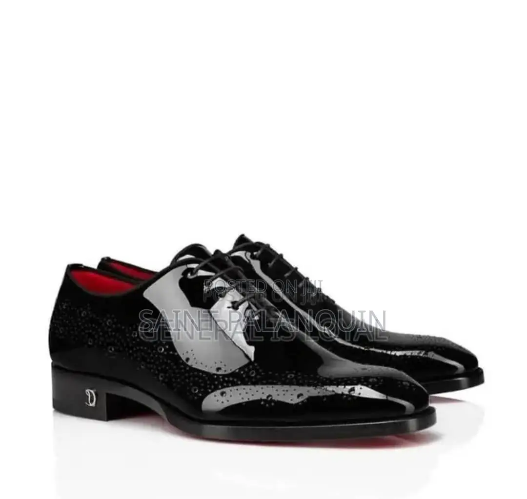 Oxford Shoes Christian Louboutin Corteobello Brogue