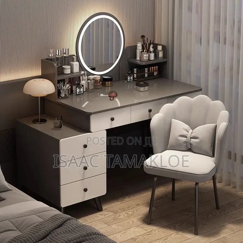 Dressing Table With Chair