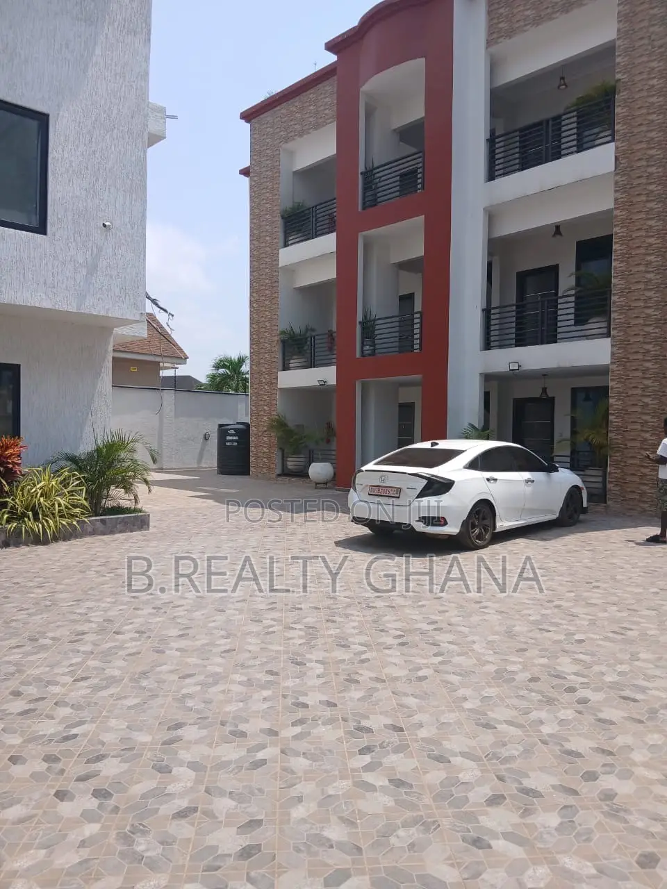 2bdrm Apartment in Spintex for rent