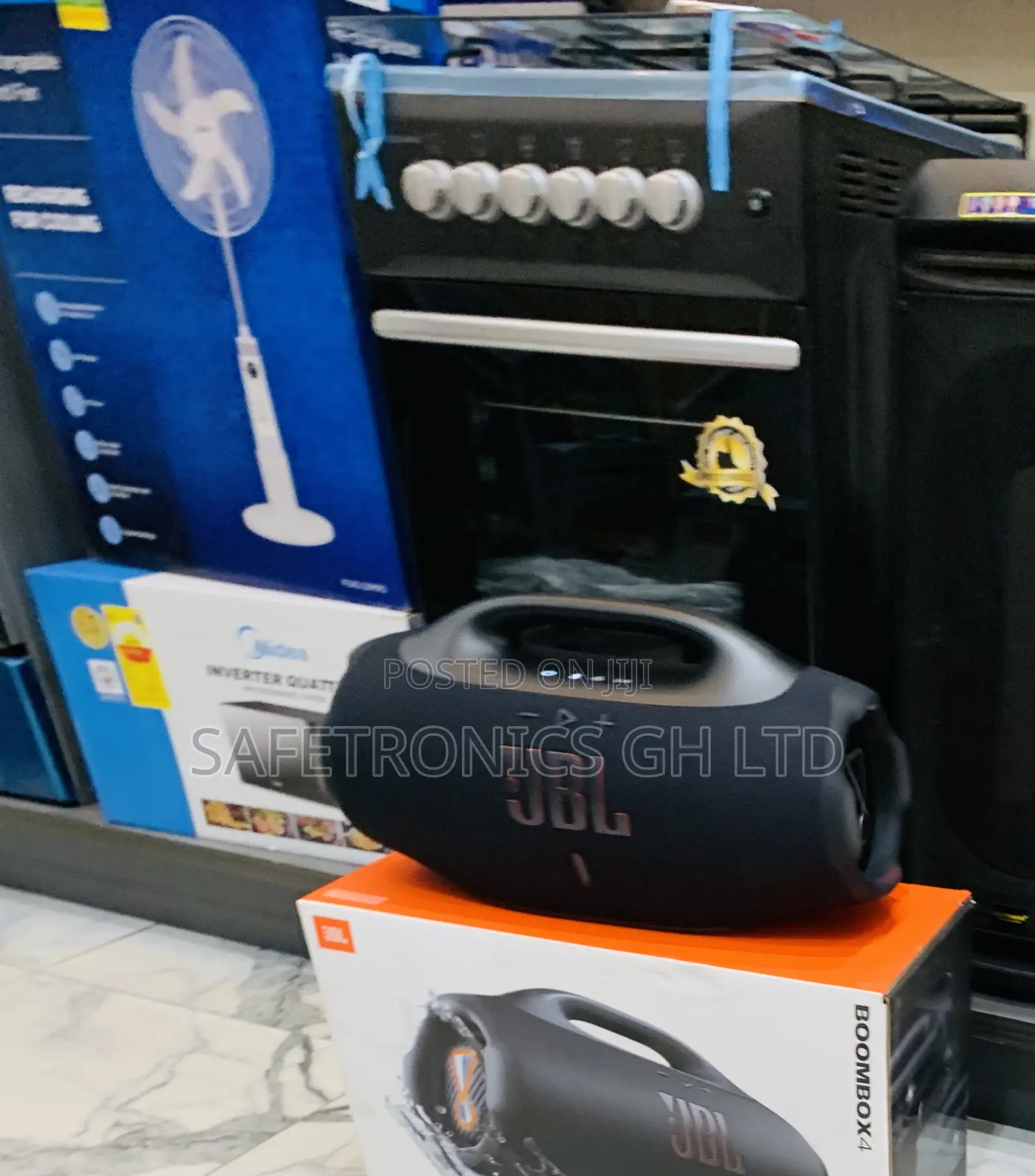 Experience Original Bluetooth > Boombox 4 JBL Black Speaker