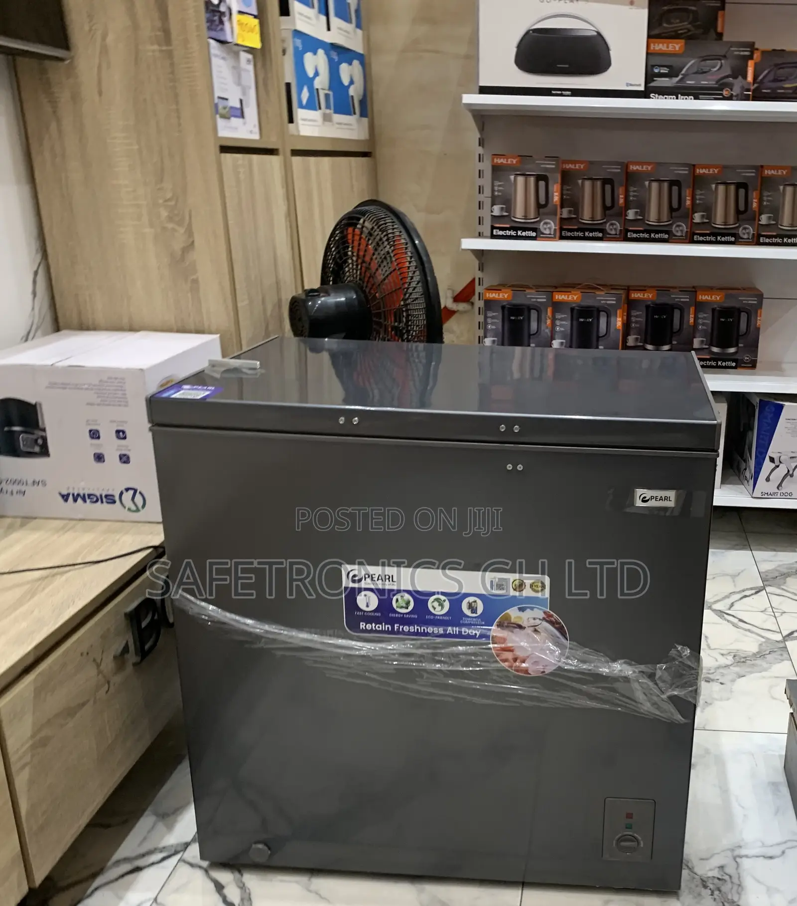Smart Choice 200 Liters Grey PCF-240 Pearl 1 Door Chestfreezer