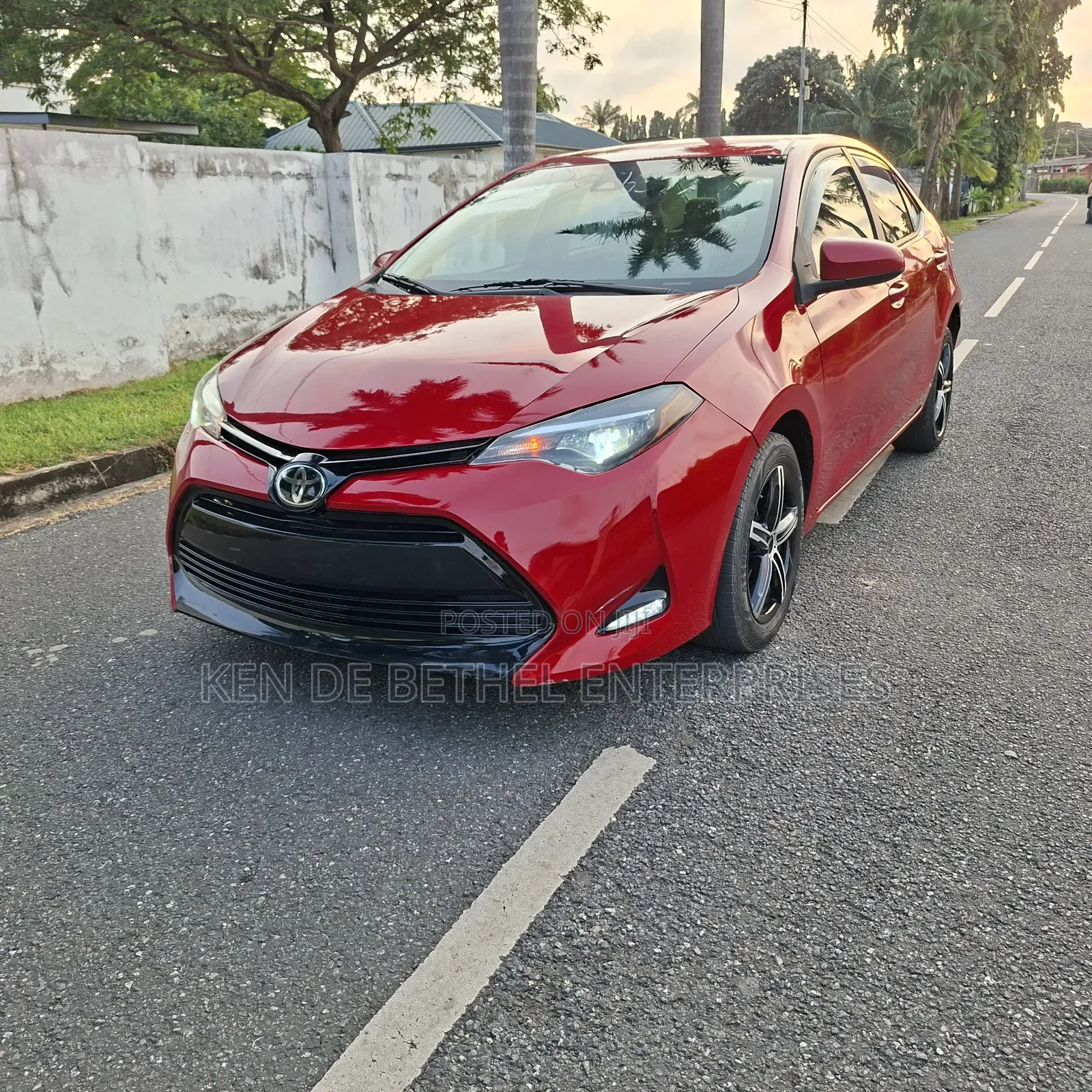 Toyota Corolla 2018 Red