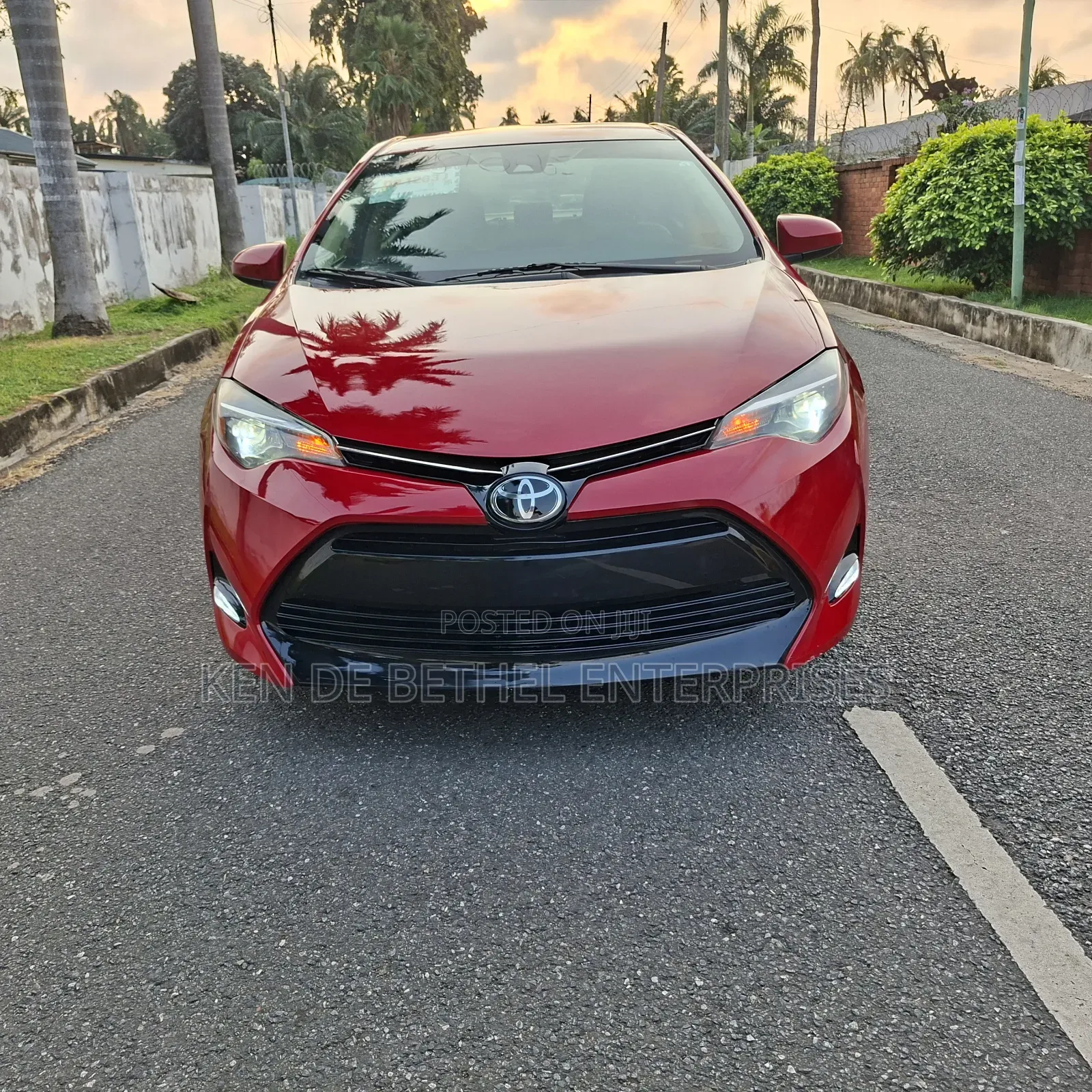 Toyota Corolla 2018 Red