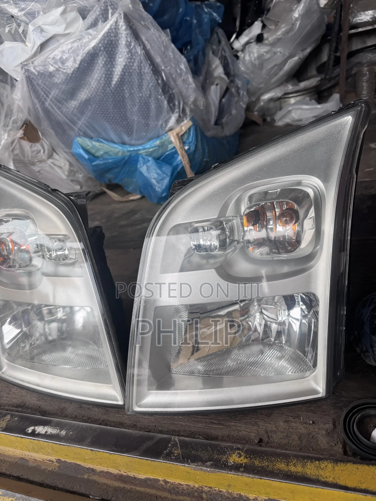 Ford Transit Headlight