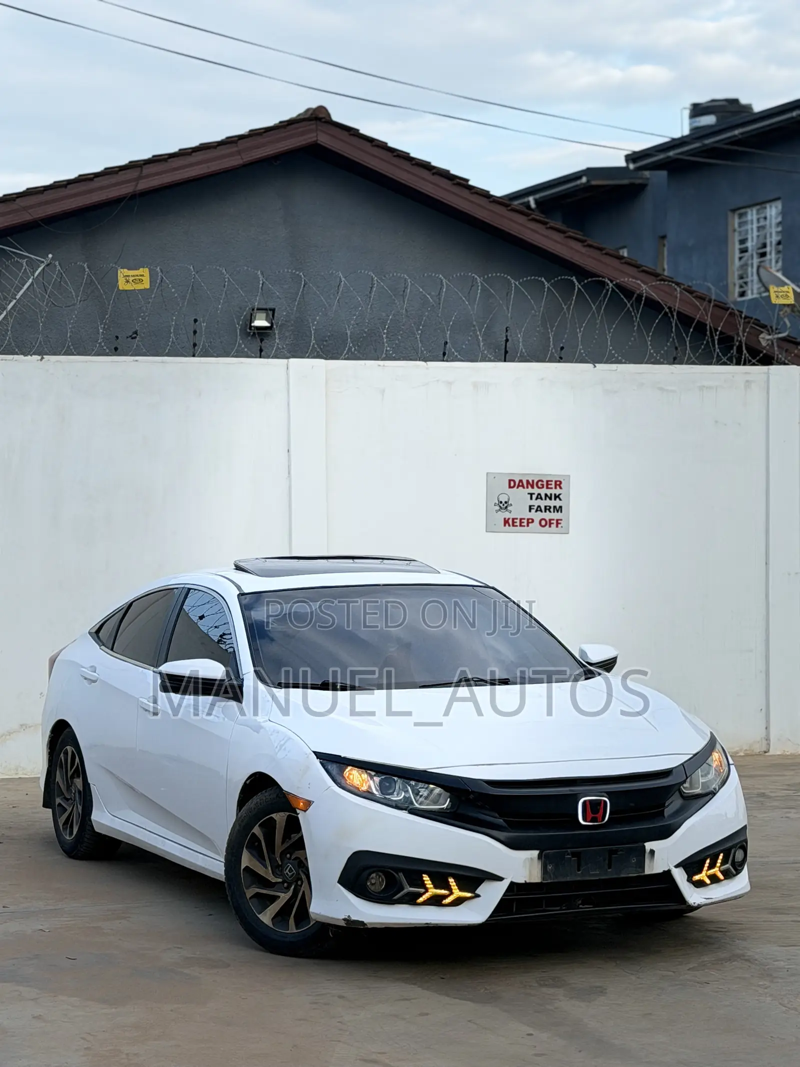 Honda Civic 2016 White