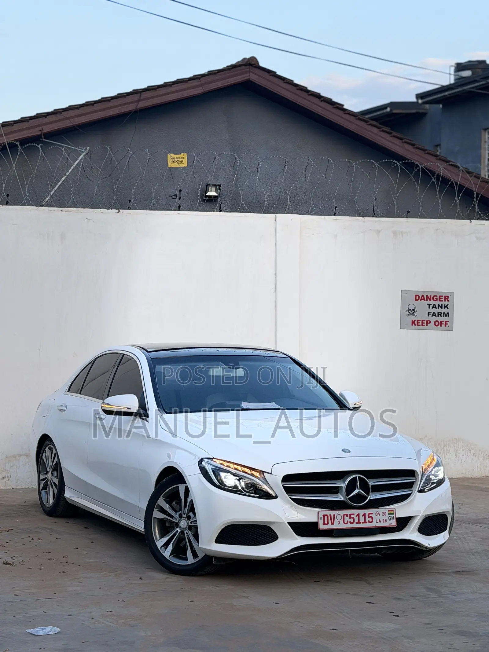 Mercedes-Benz C300 Sport Sedan RWD (2.0L 4cyl 7A) 2017 White