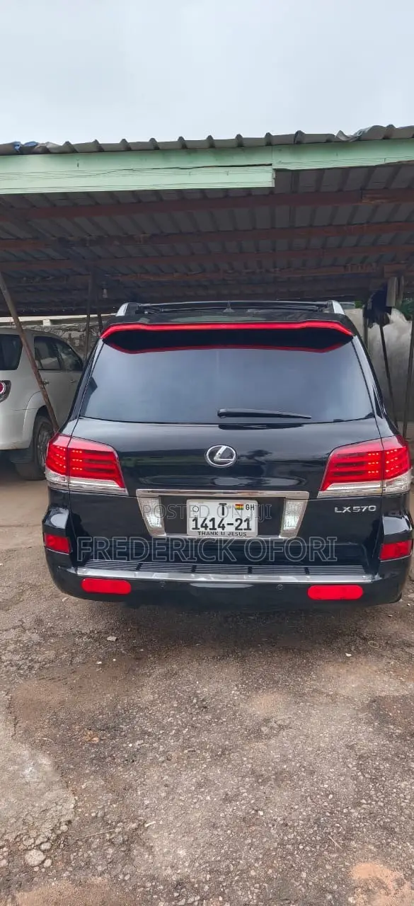 Lexus LX 570 AWD 2013 Black