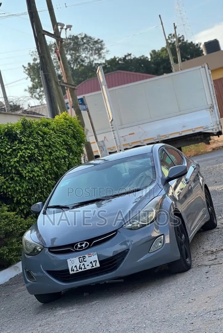 Hyundai Elantra SE 4dr Sedan (1.8L 4cyl 6A) 2014 Blue