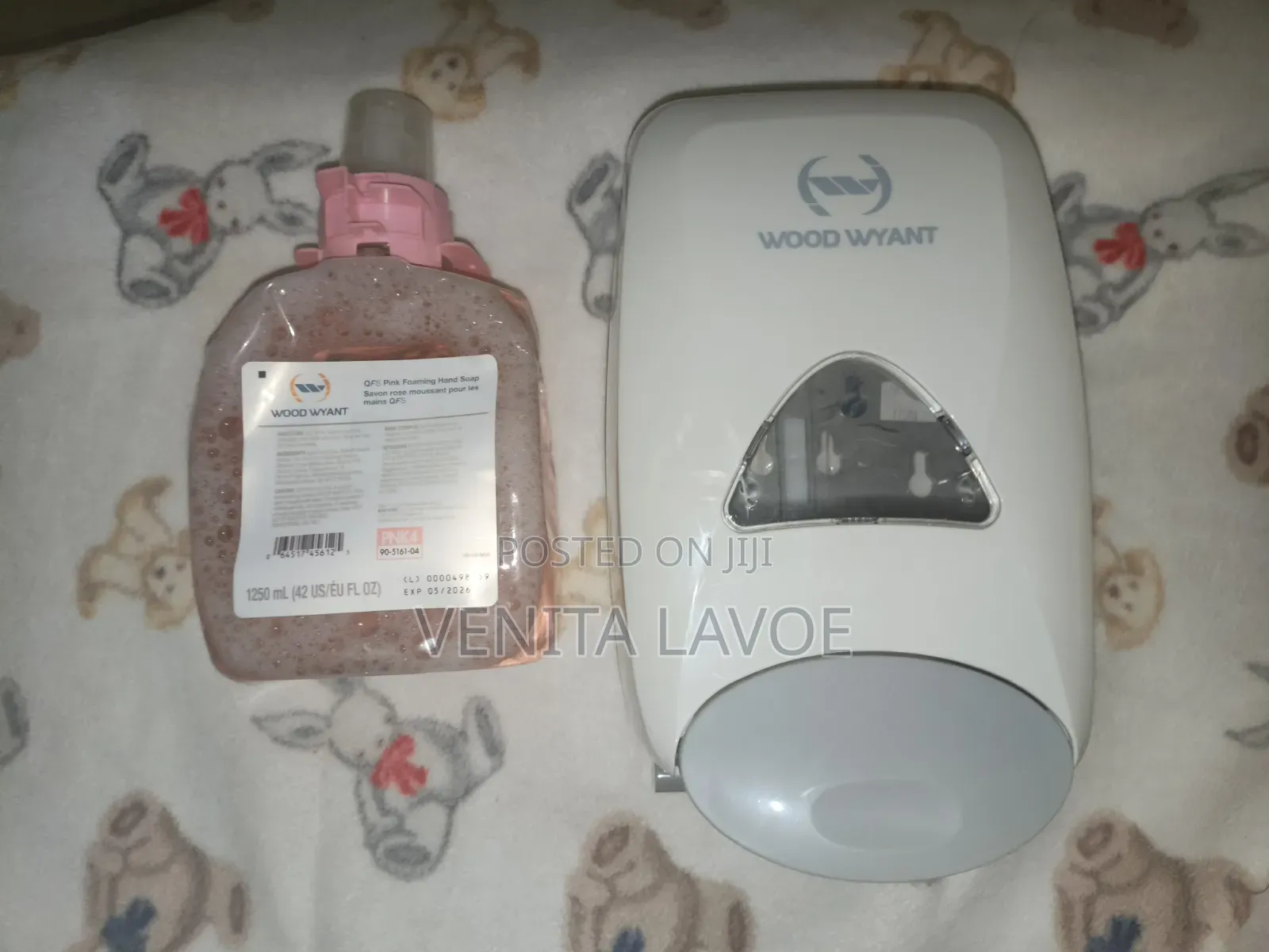 Soap Dispenser With Soap