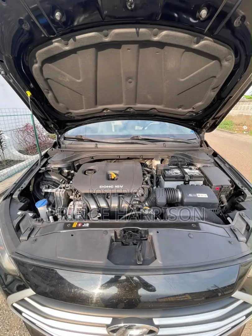 Hyundai Elantra Limited 2018 Black