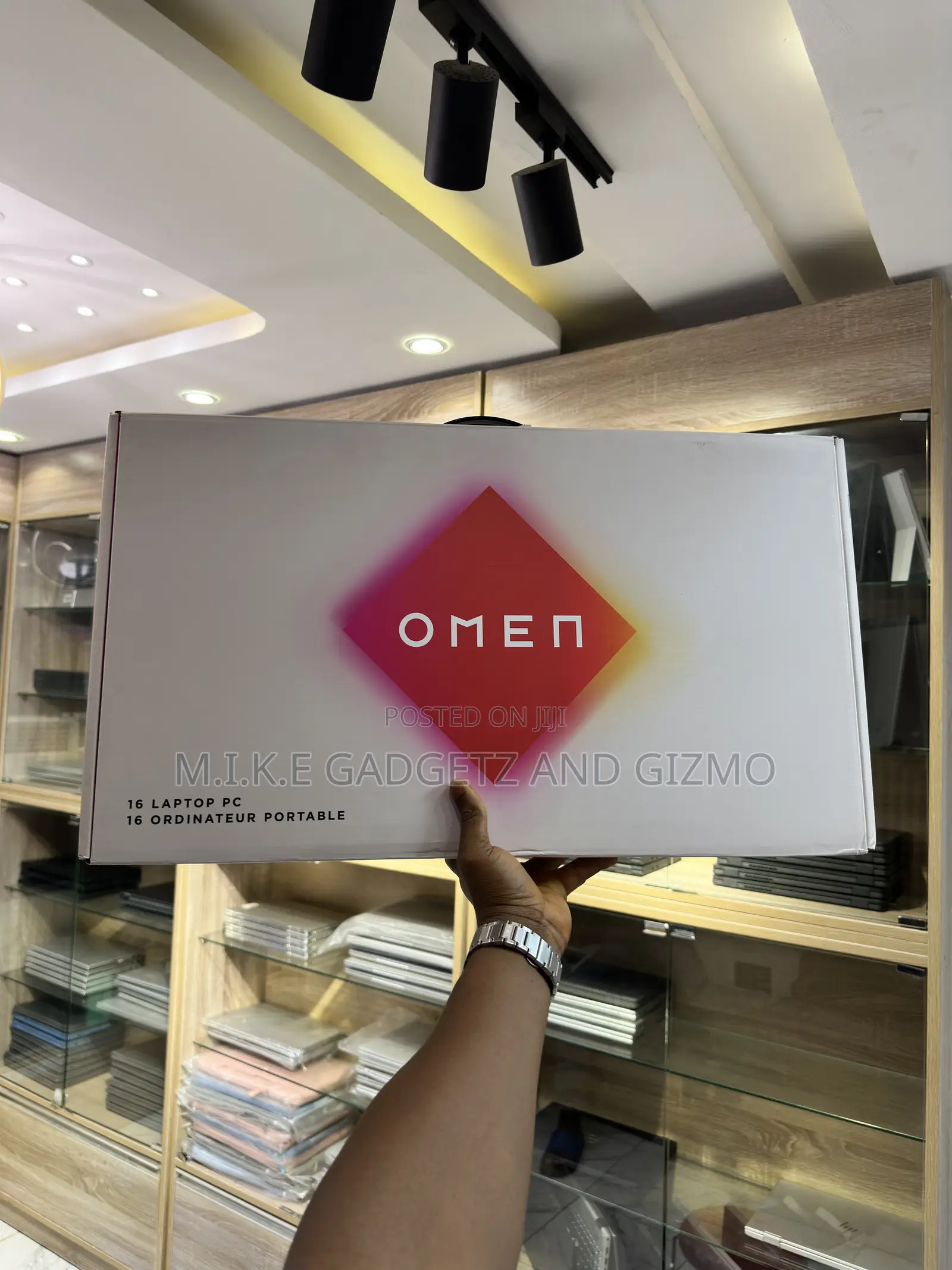 New Laptop HP Omen 16 16GB Intel Core i9 SSD 1T