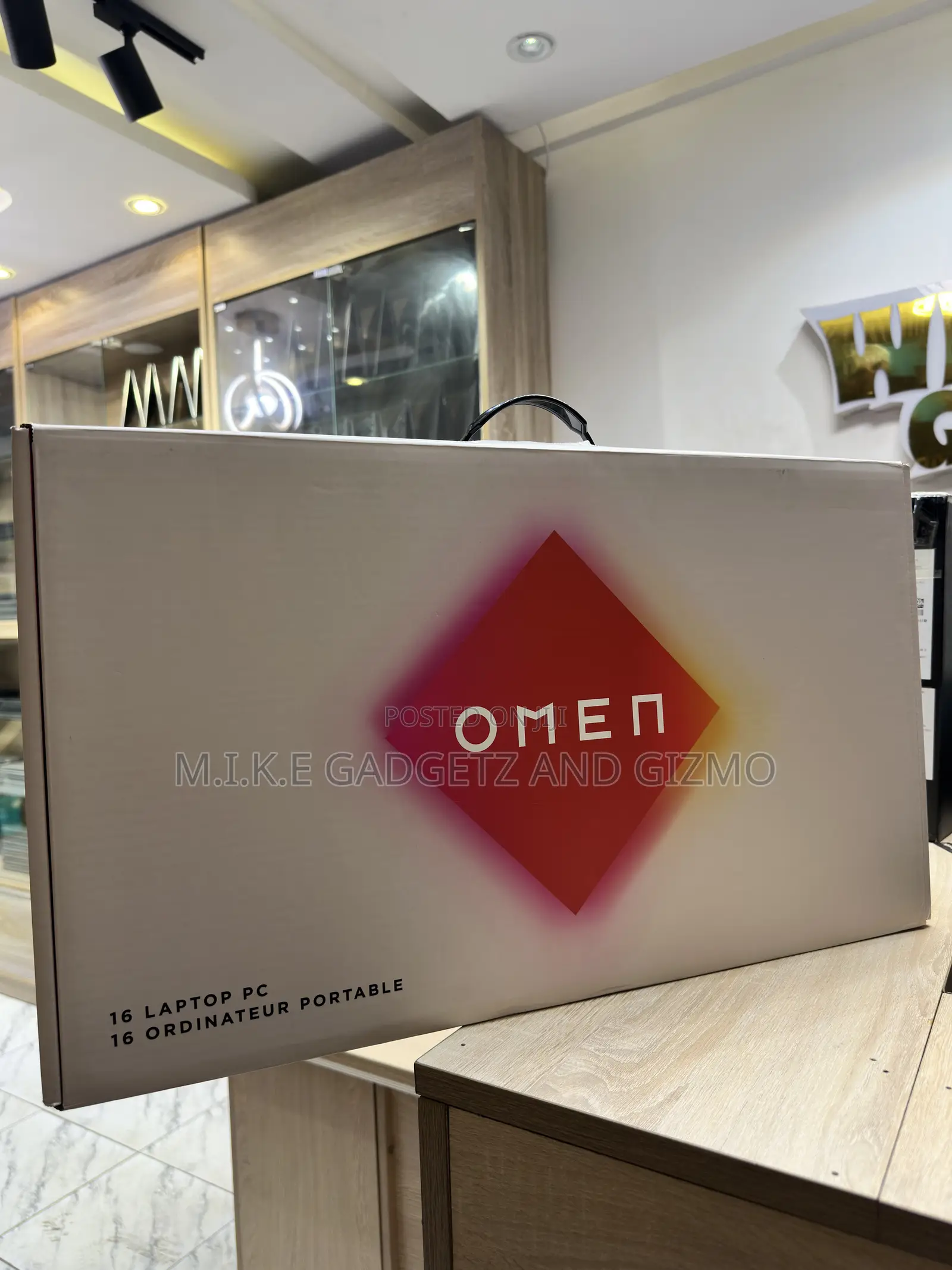 New Laptop HP Omen 16 16GB Intel Core i9 SSD 1T