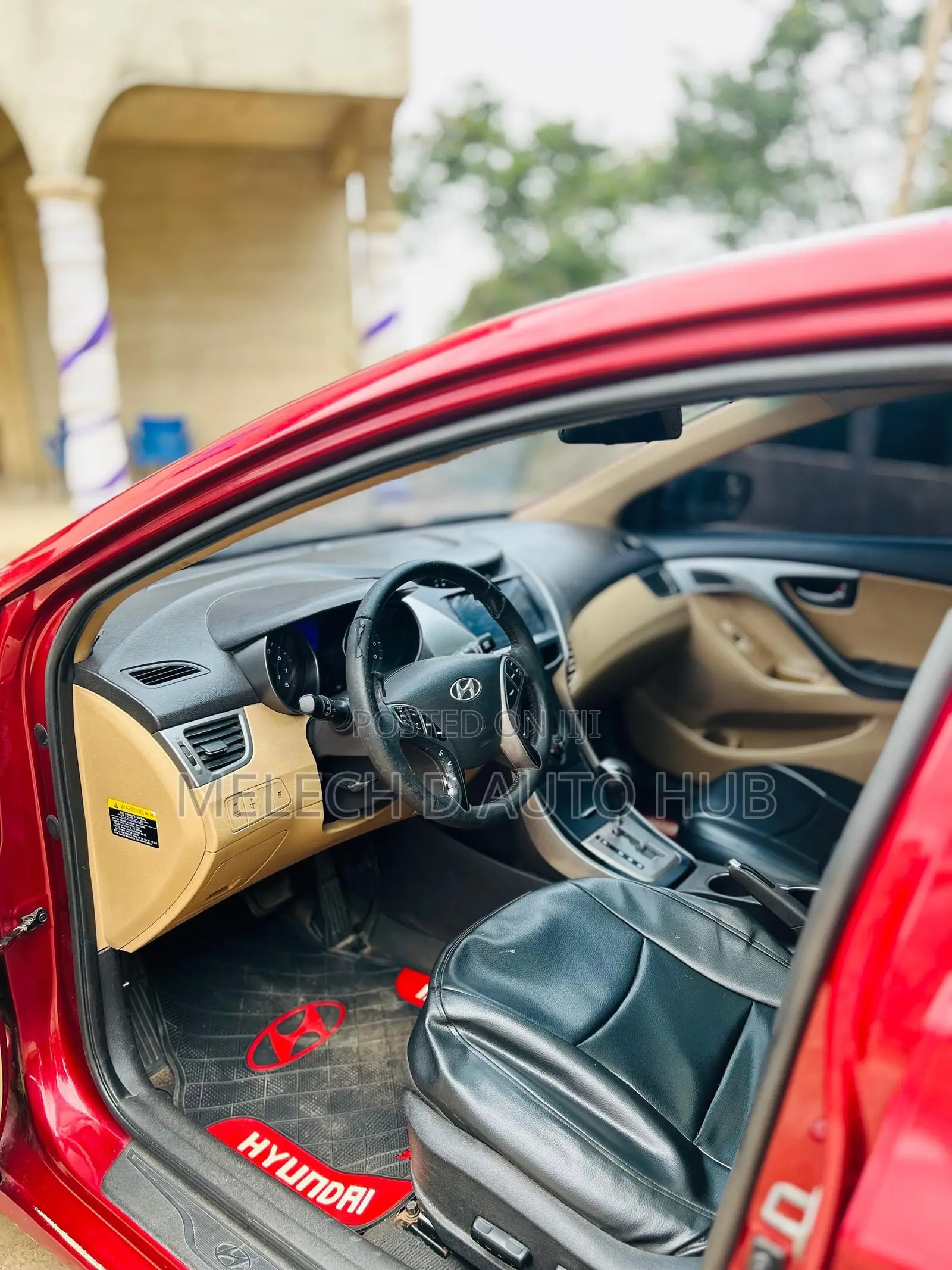 Hyundai Elantra Limited Sedan FWD (1.8L 4cyl 6A) 2013 Red