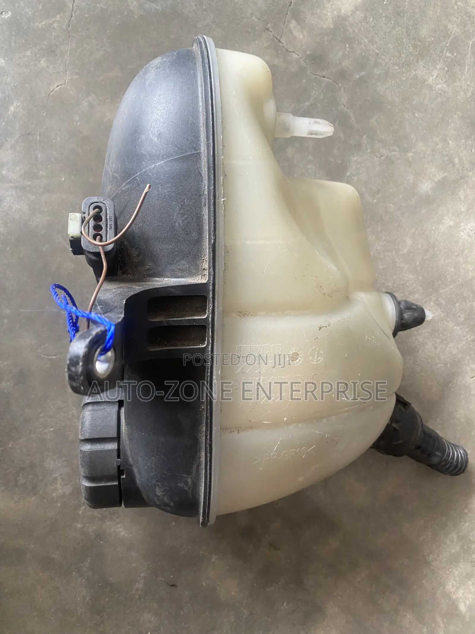 Mercedes Benz S-Class/W222 Colant Reservoir Bottle